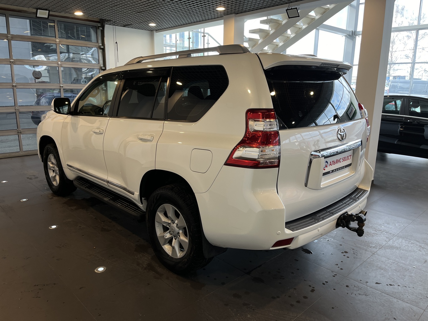 TOYOTA LAND CRUSER