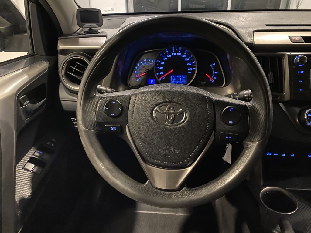 TOYOTA RAV 4