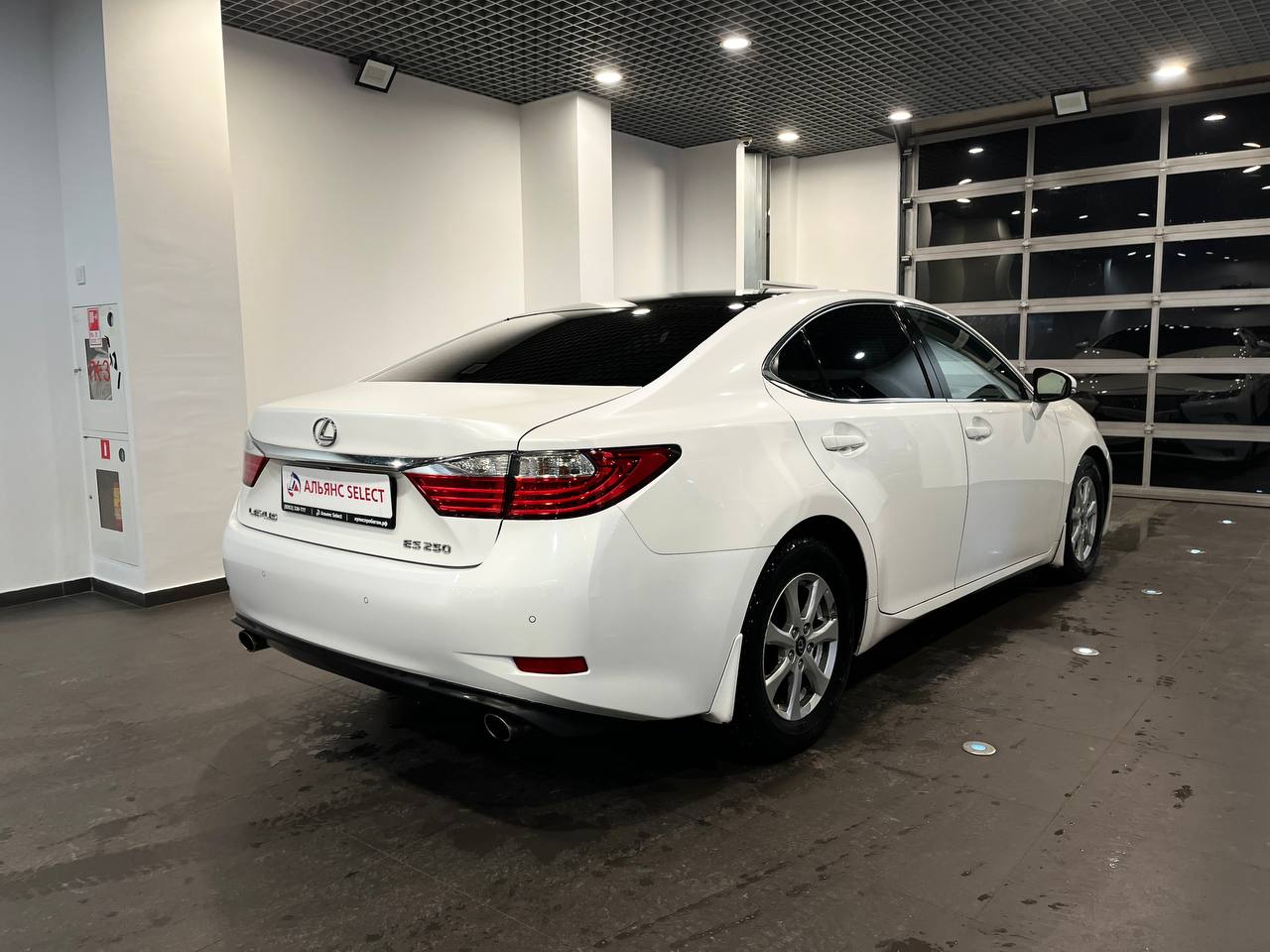 LEXUS ES250