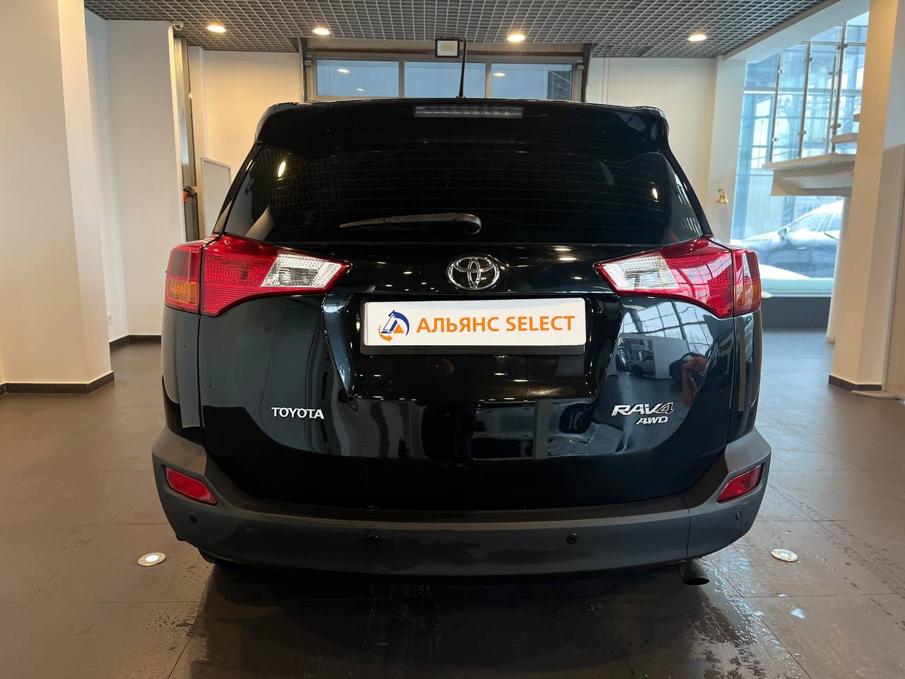 TOYOTA RAV4