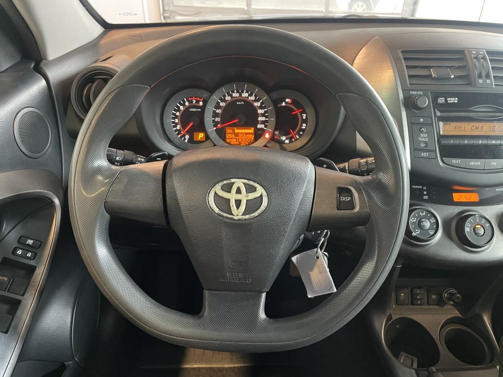 TOYOTA RAV 4