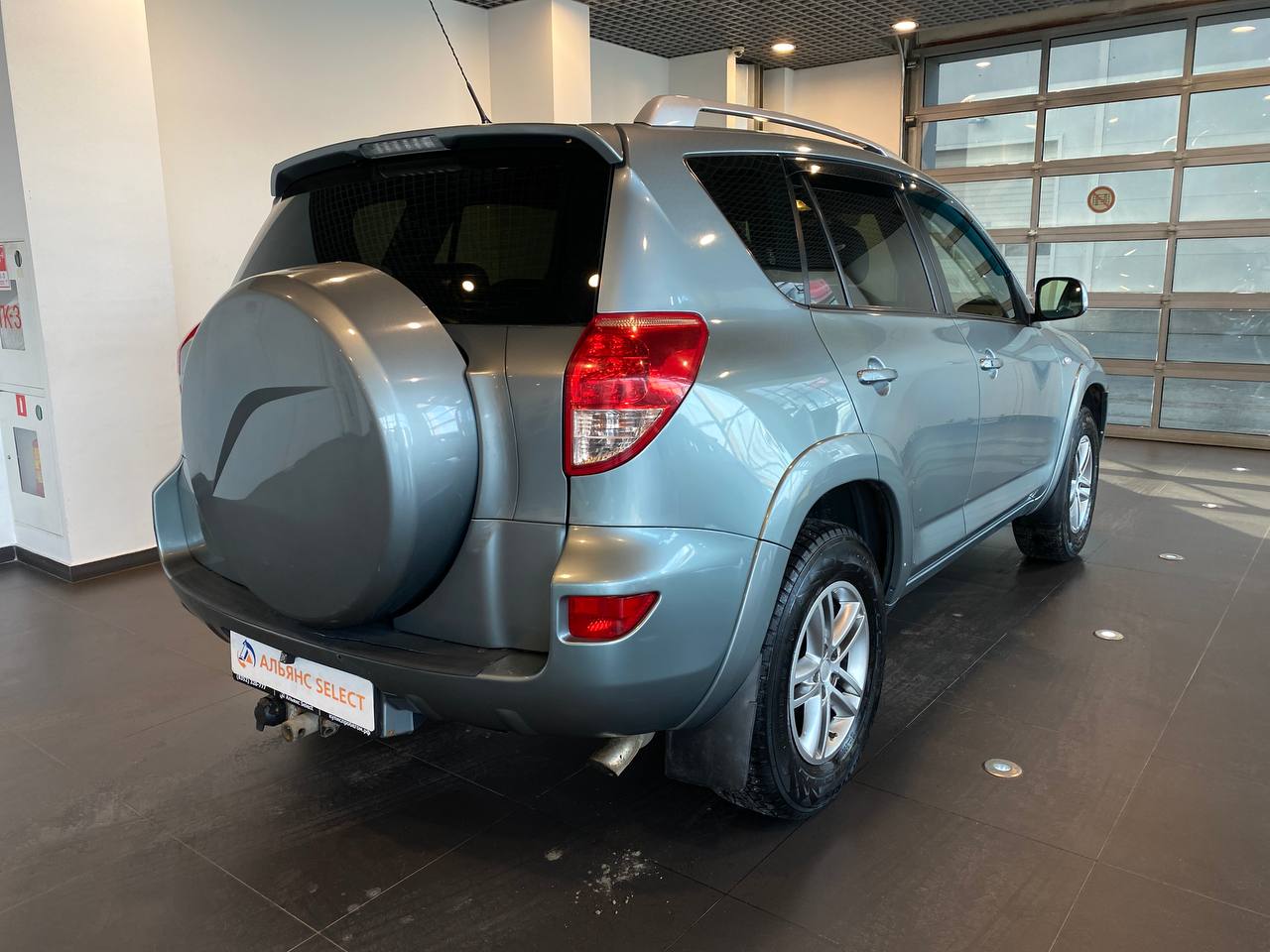 TOYOTA RAV4