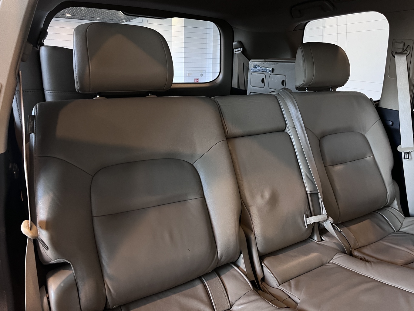 TOYOTA LAND CRUSER