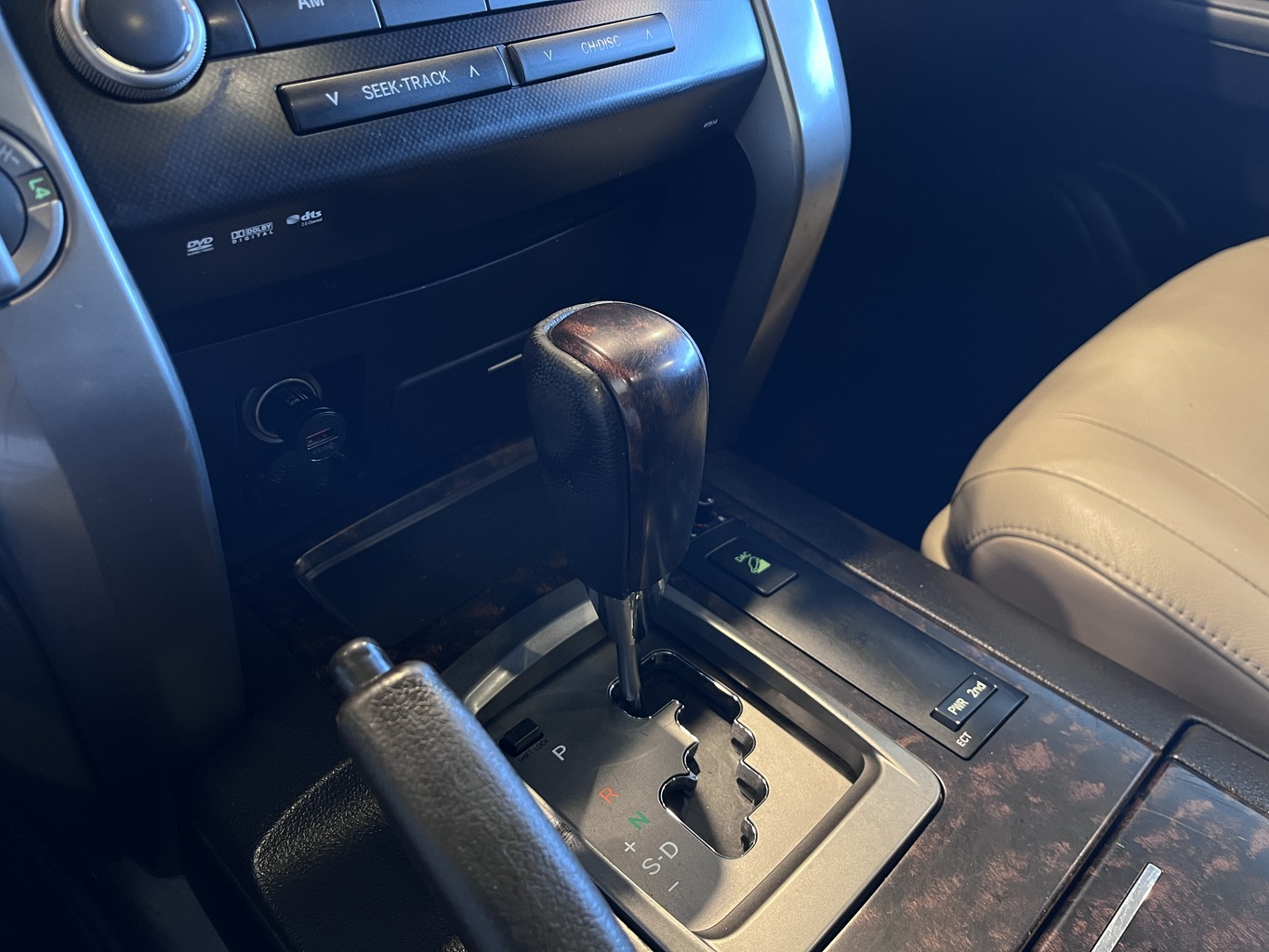 TOYOTA LAND CRUSER