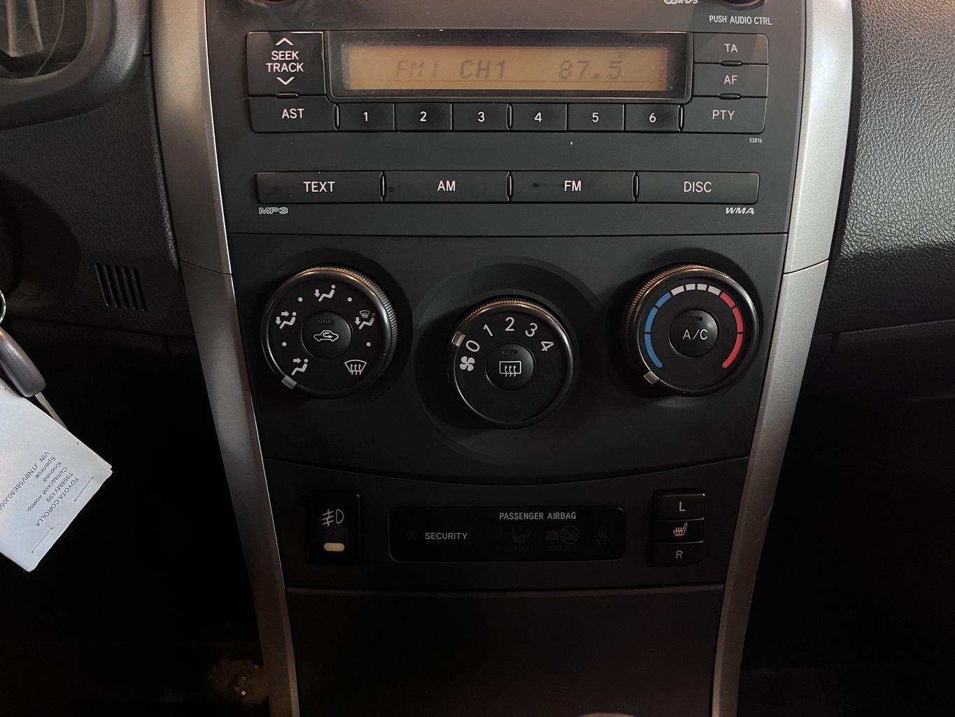 TOYOTA COROLLA