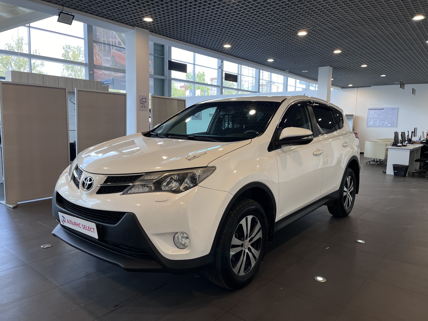 TOYOTA RAV4