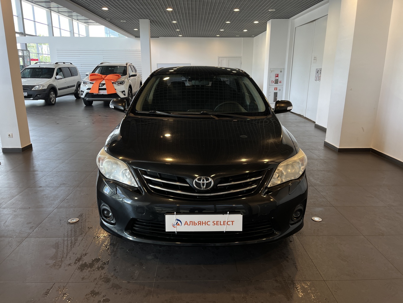 TOYOTA COROLLA