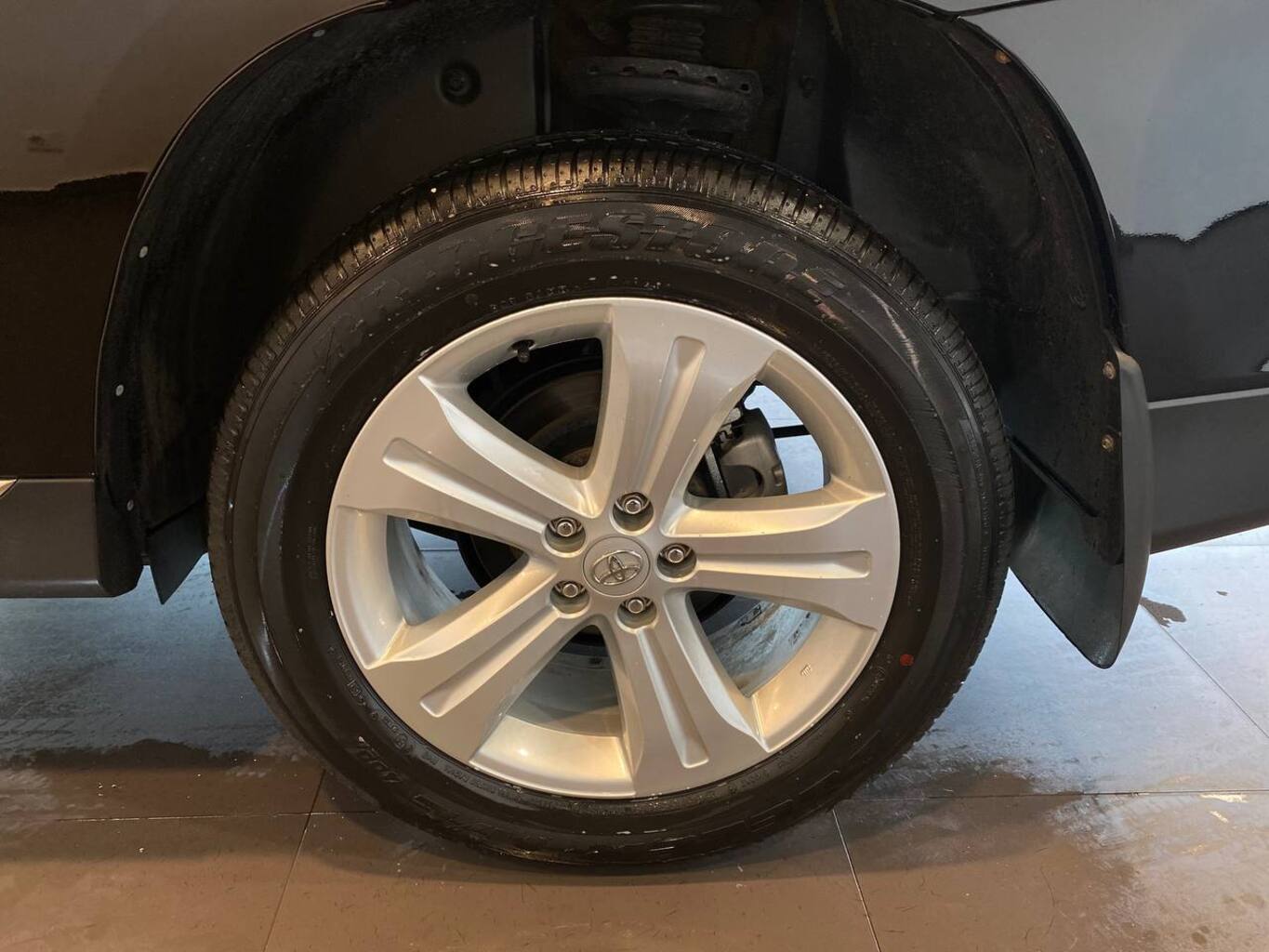 TOYOTA HIGHLANDER