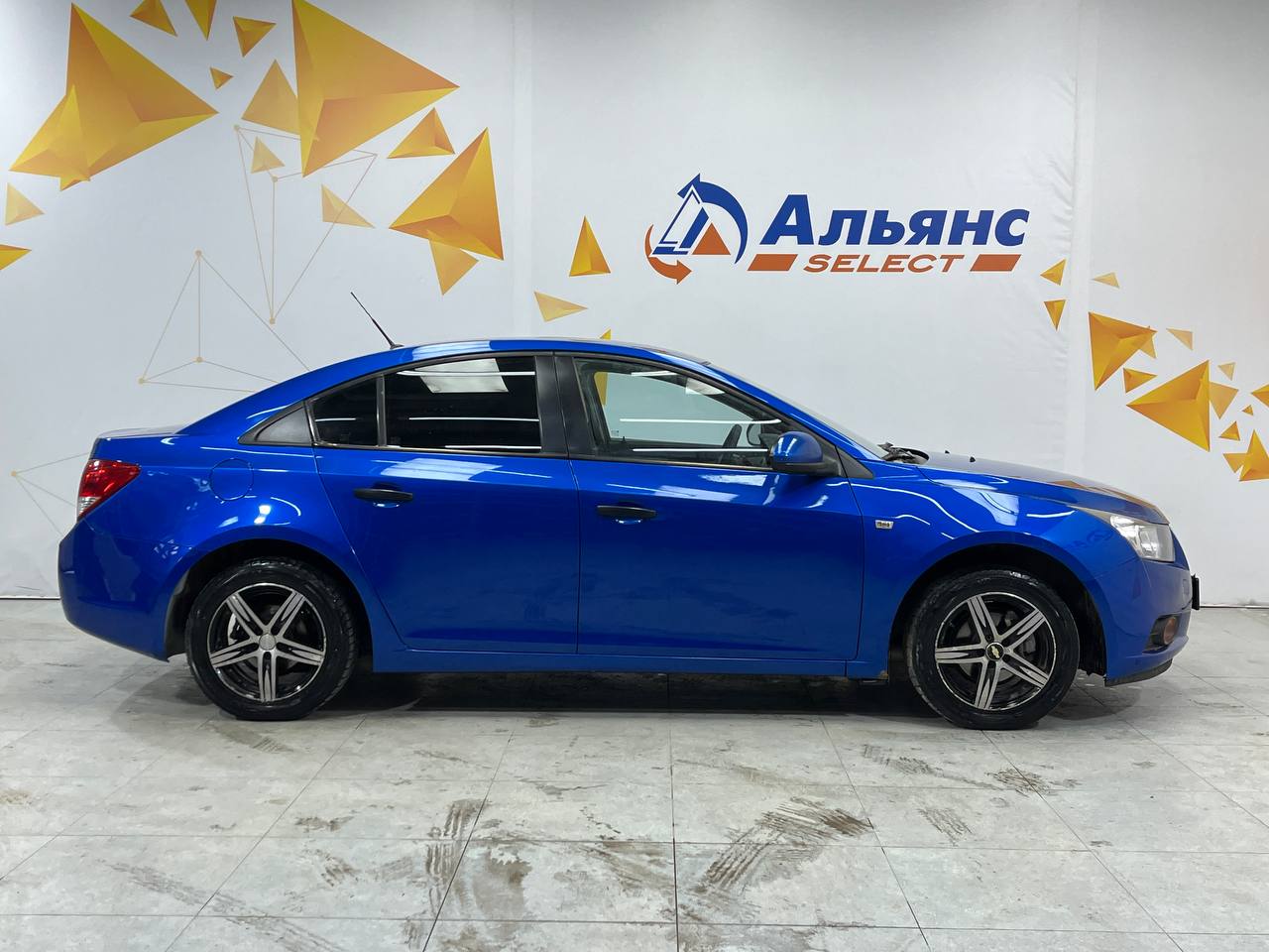 CHEVROLET CRUZE