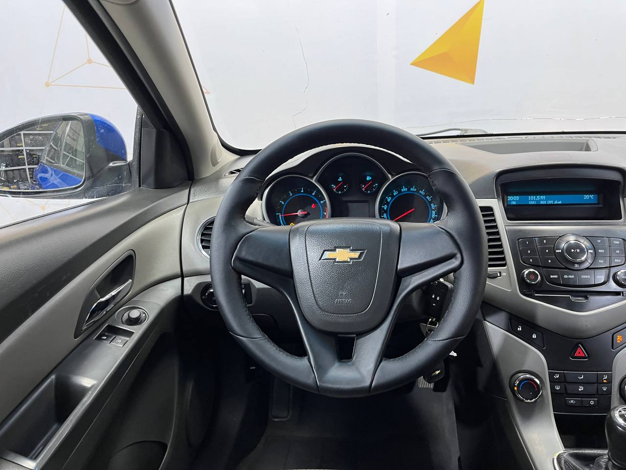 CHEVROLET CRUZE