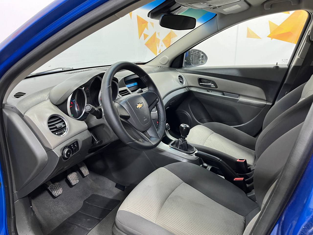 CHEVROLET CRUZE