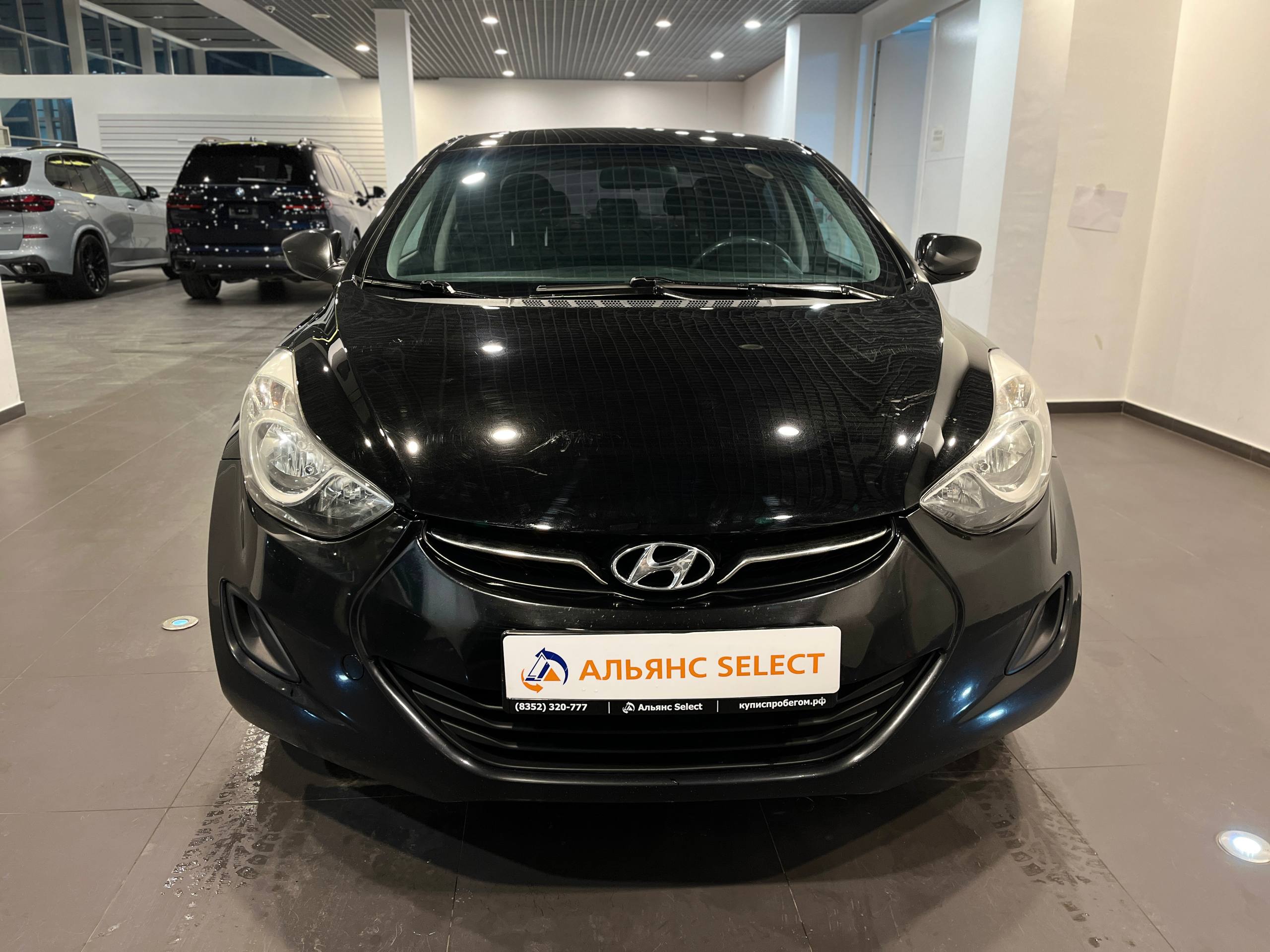 HYUNDAI ELANTRA