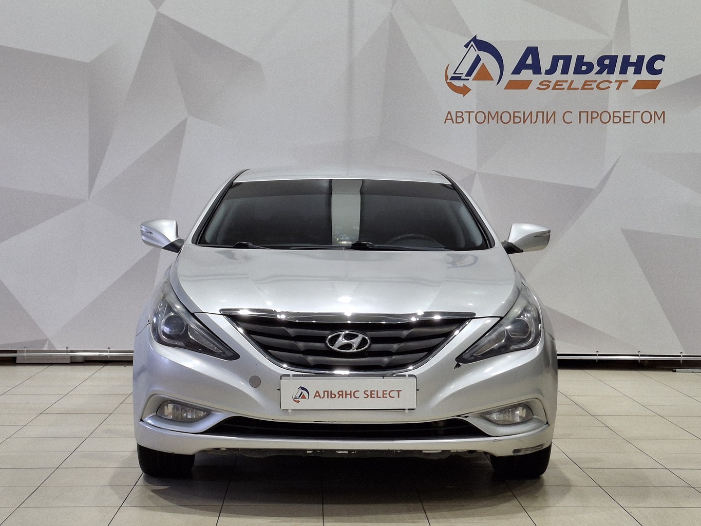 HYUNDAI SONATA