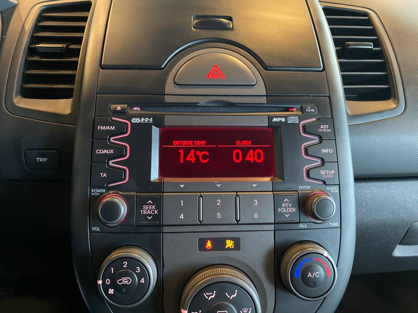KIA SOUL