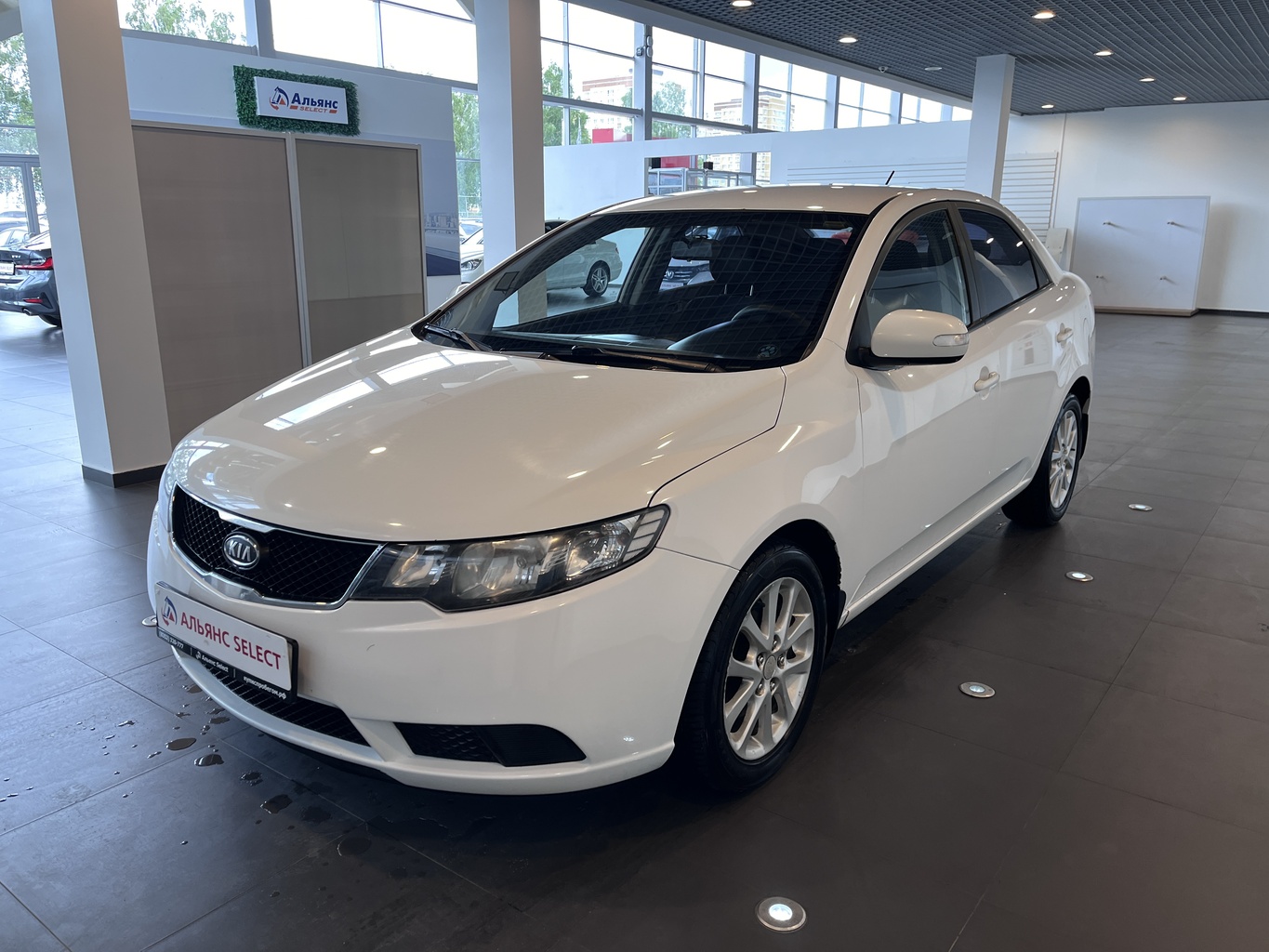 KIA CERATO