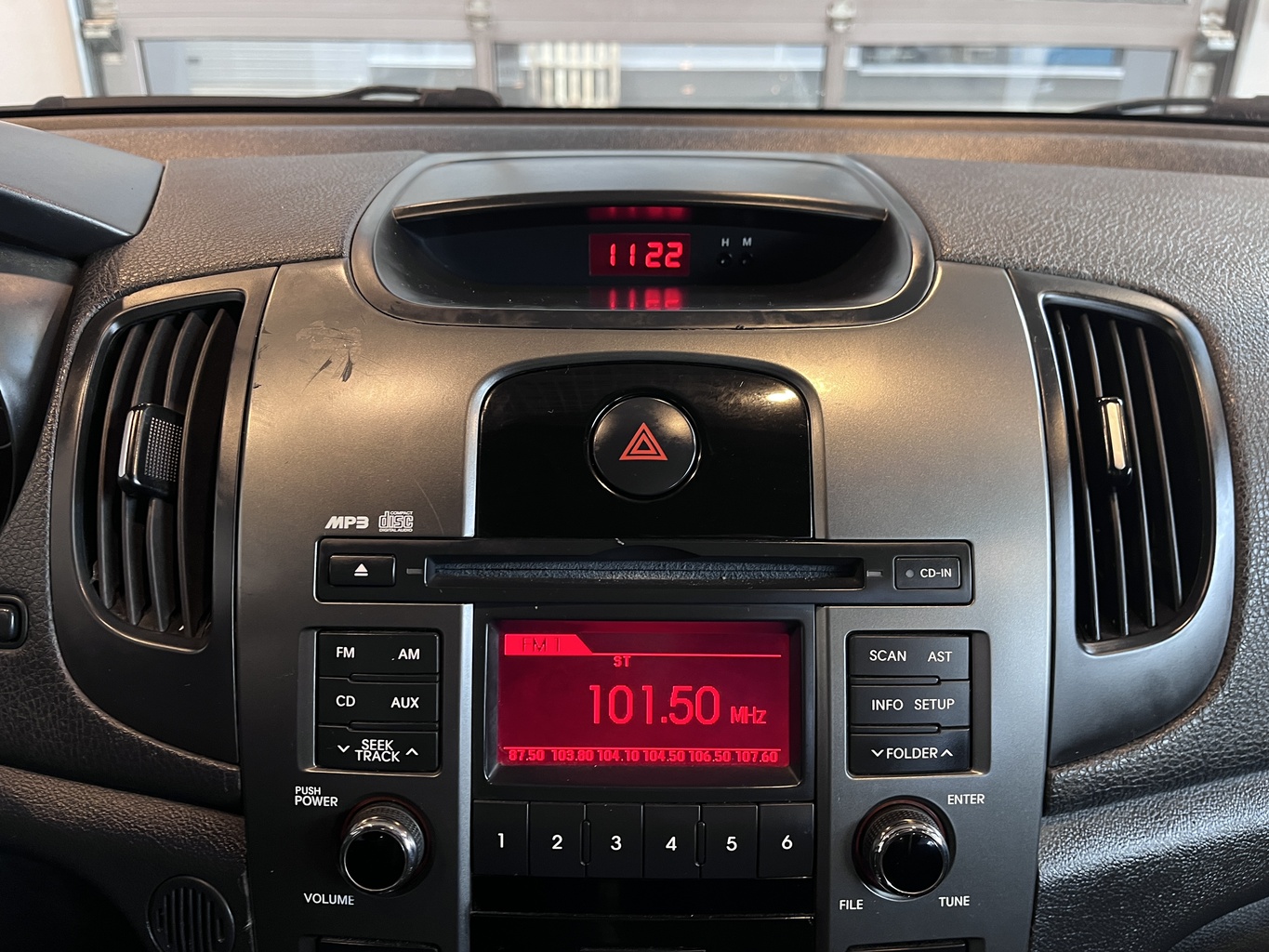 KIA CERATO