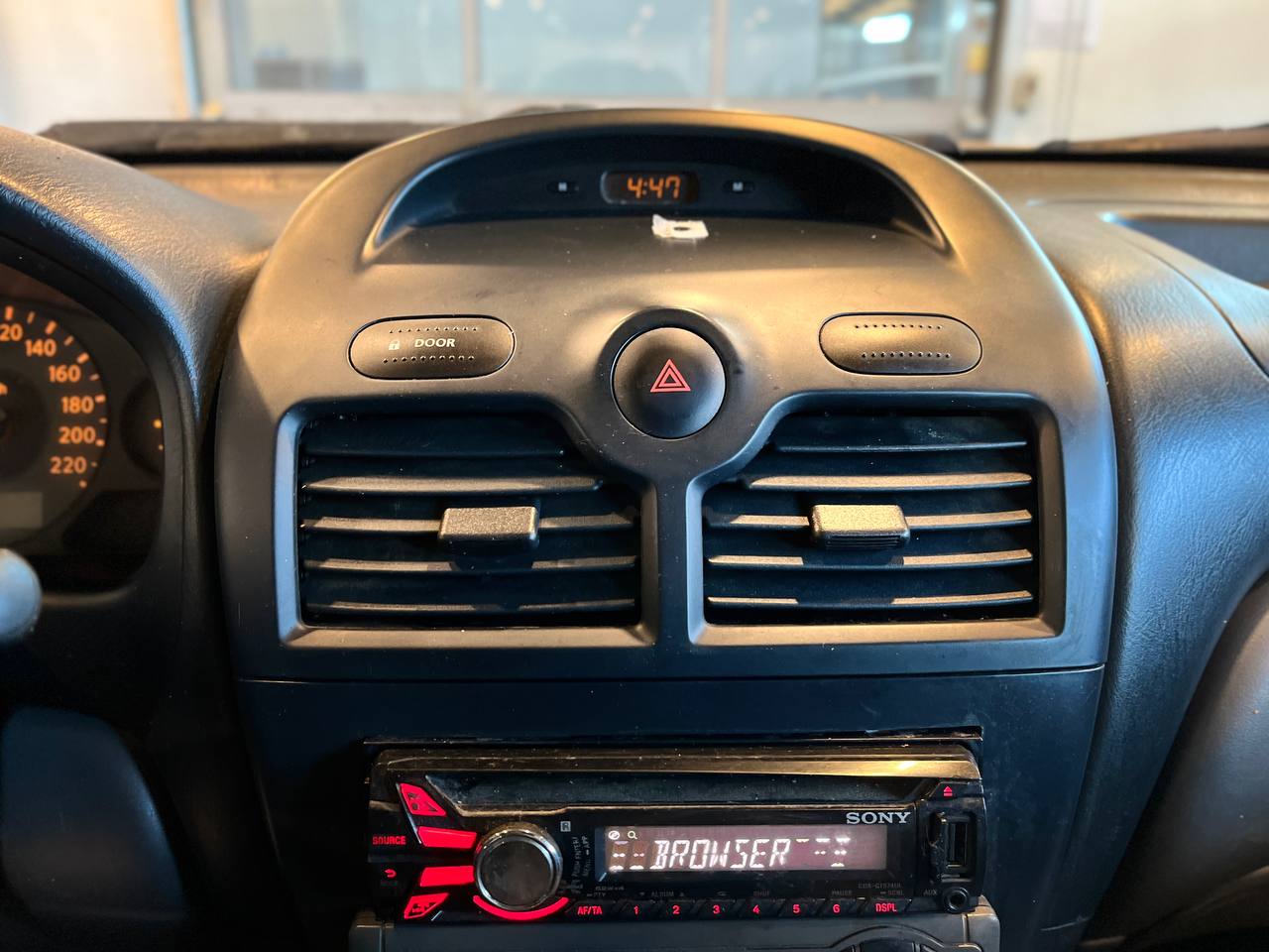 NISSAN ALMERA