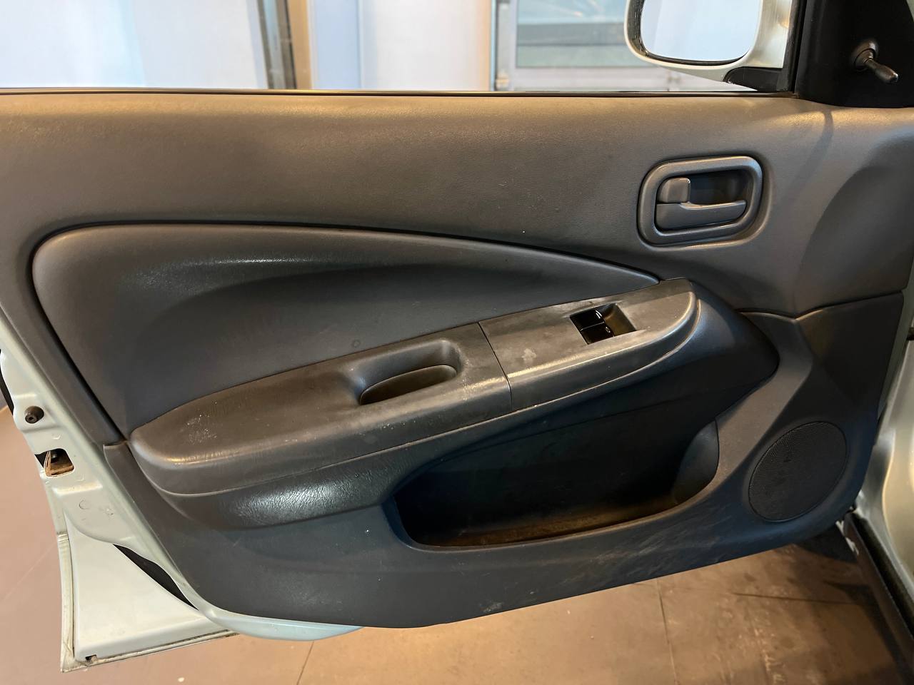 NISSAN ALMERA