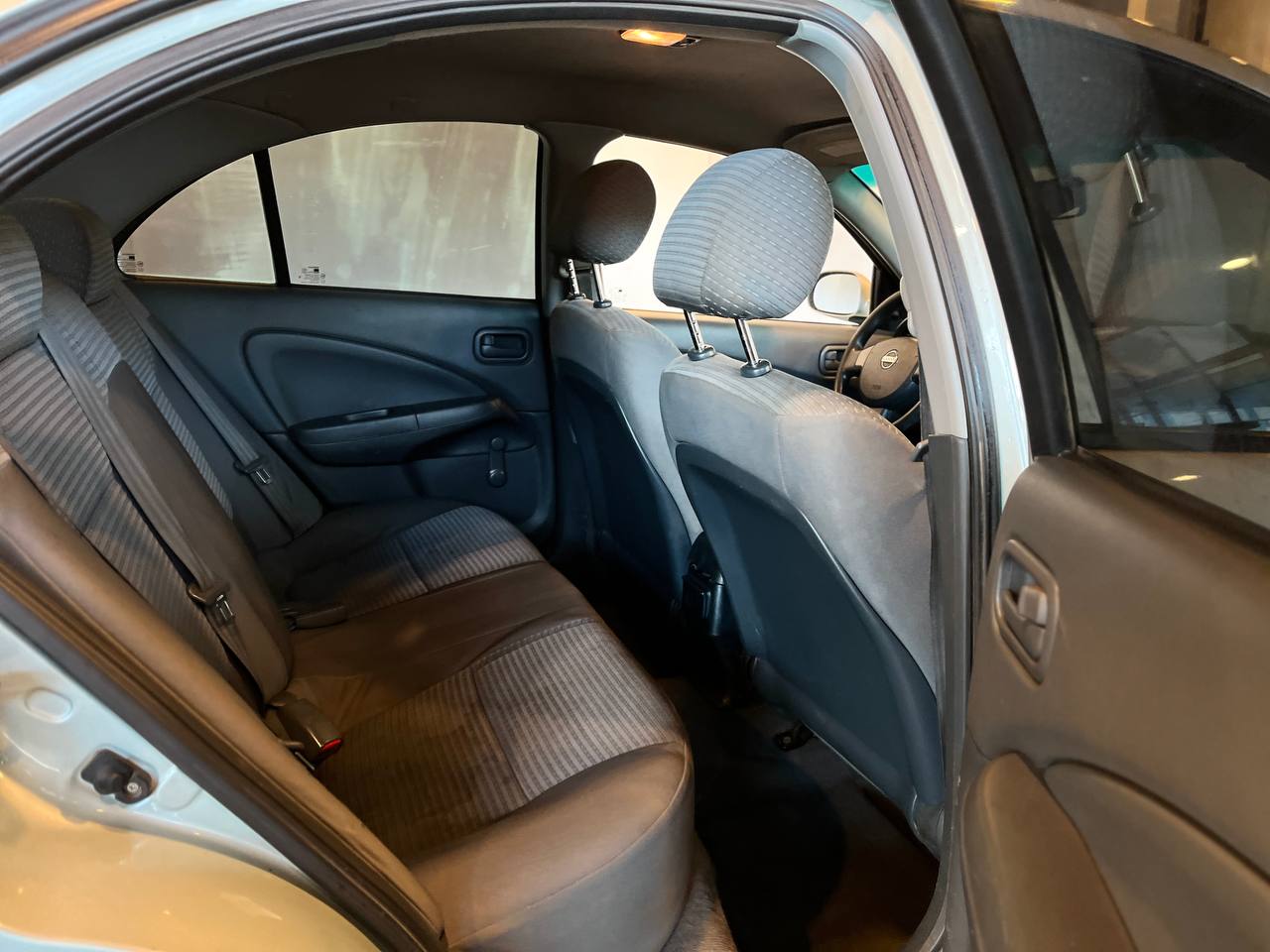 NISSAN ALMERA