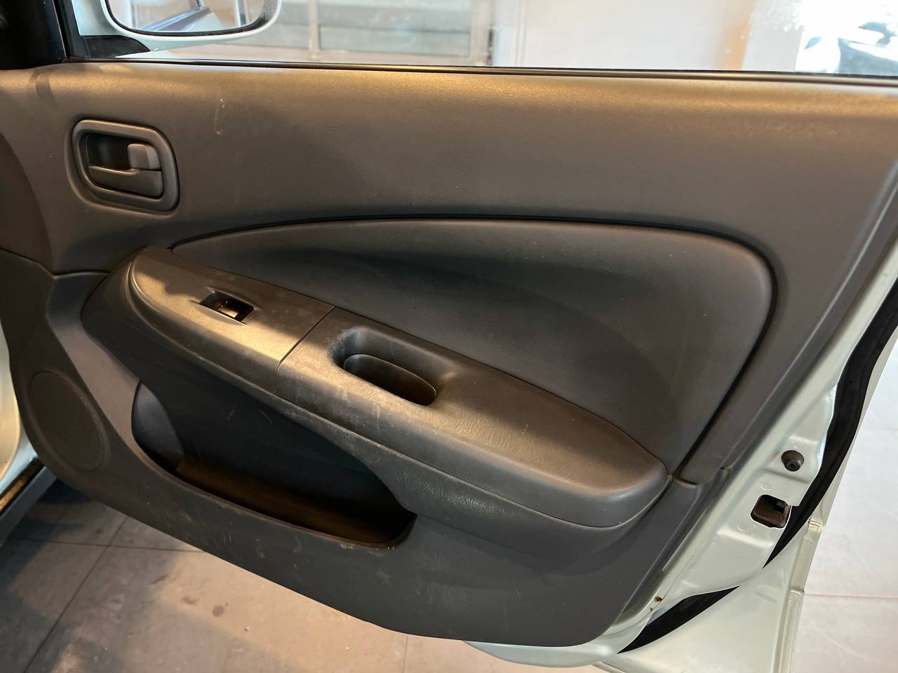 NISSAN ALMERA