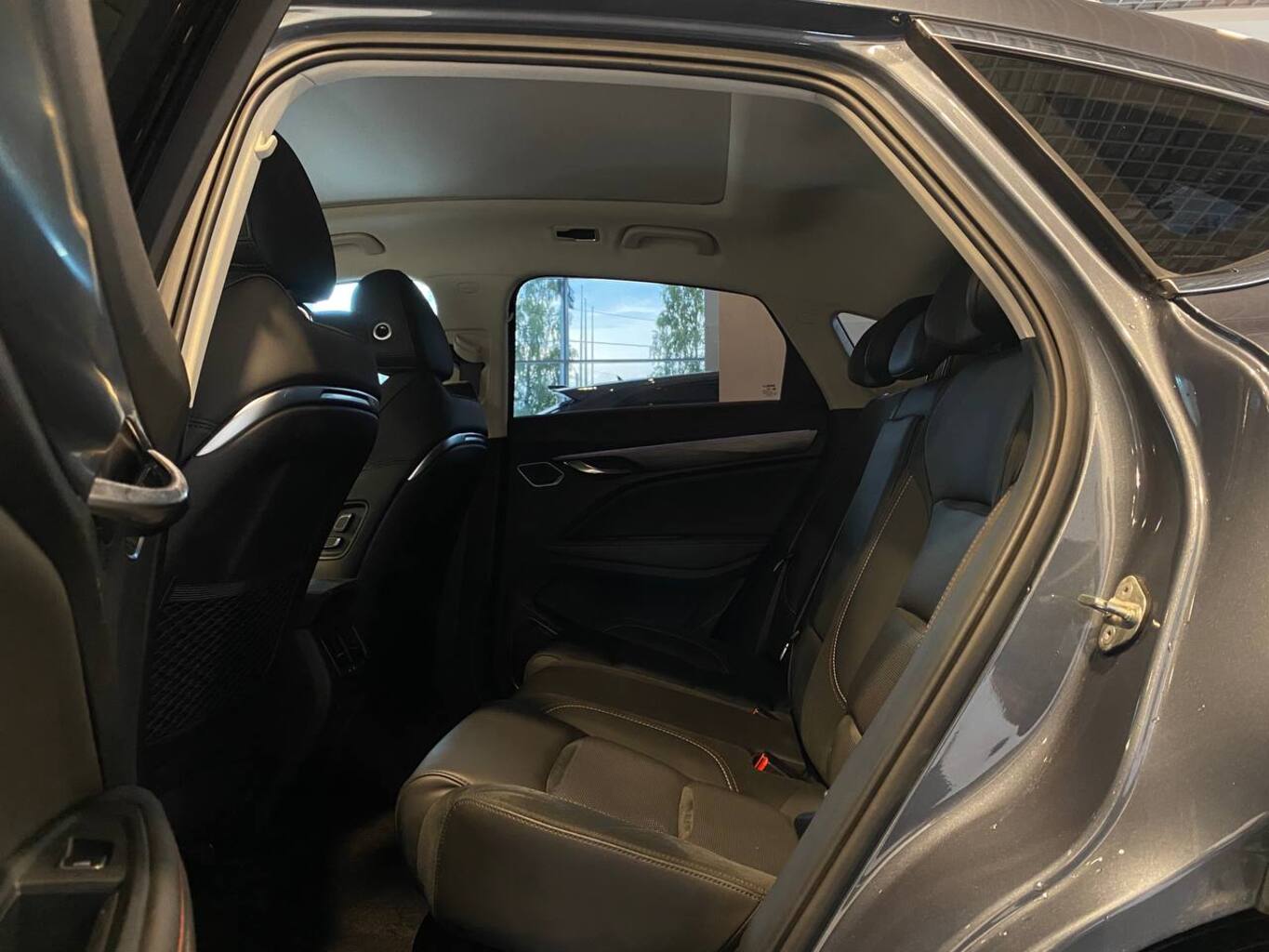 GEELY TUGELLA J1-FL