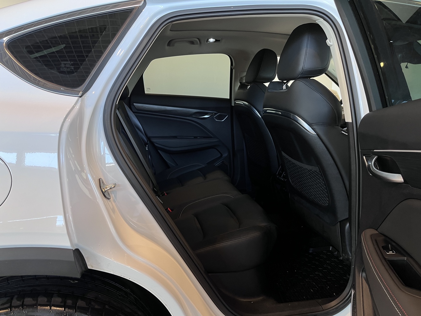 GEELY TUGELLA (FY11)