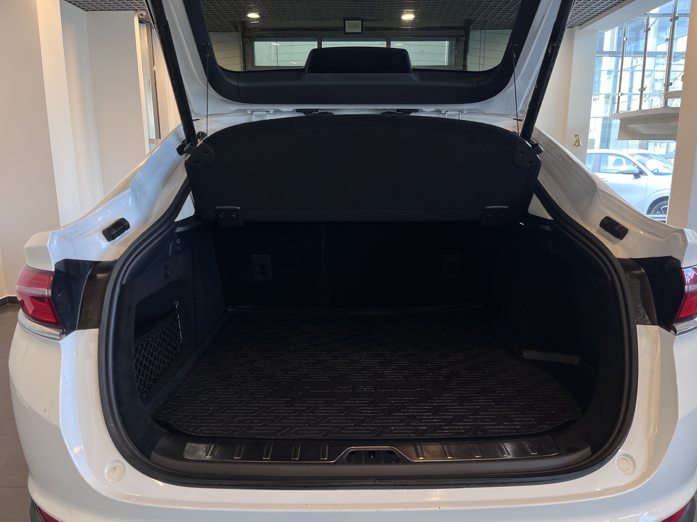 GEELY TUGELLA (FY11)