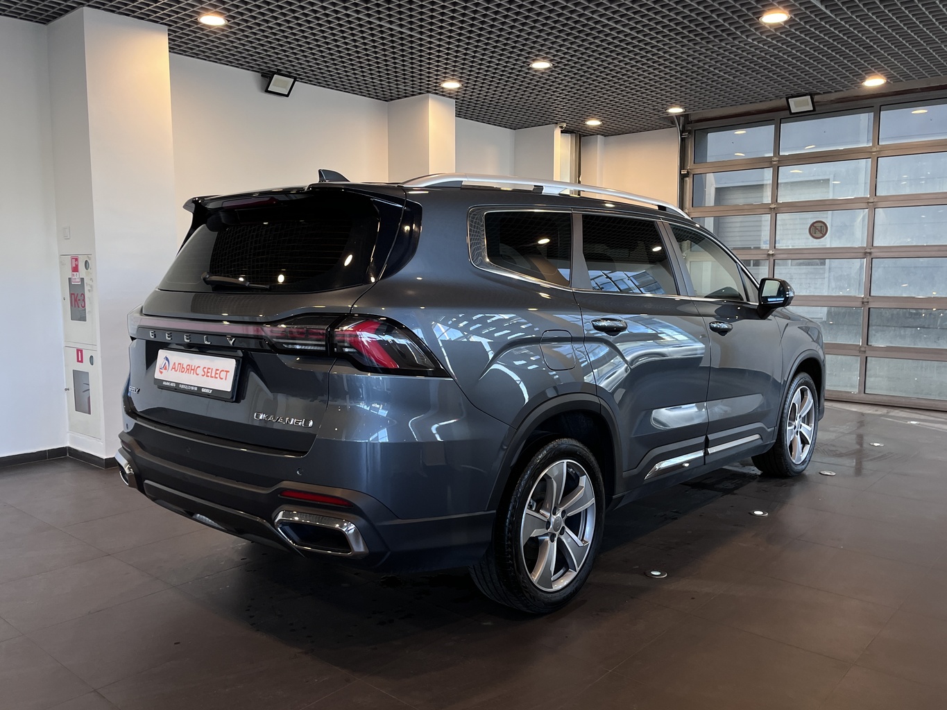 GEELY OKAVANGO (VX11)