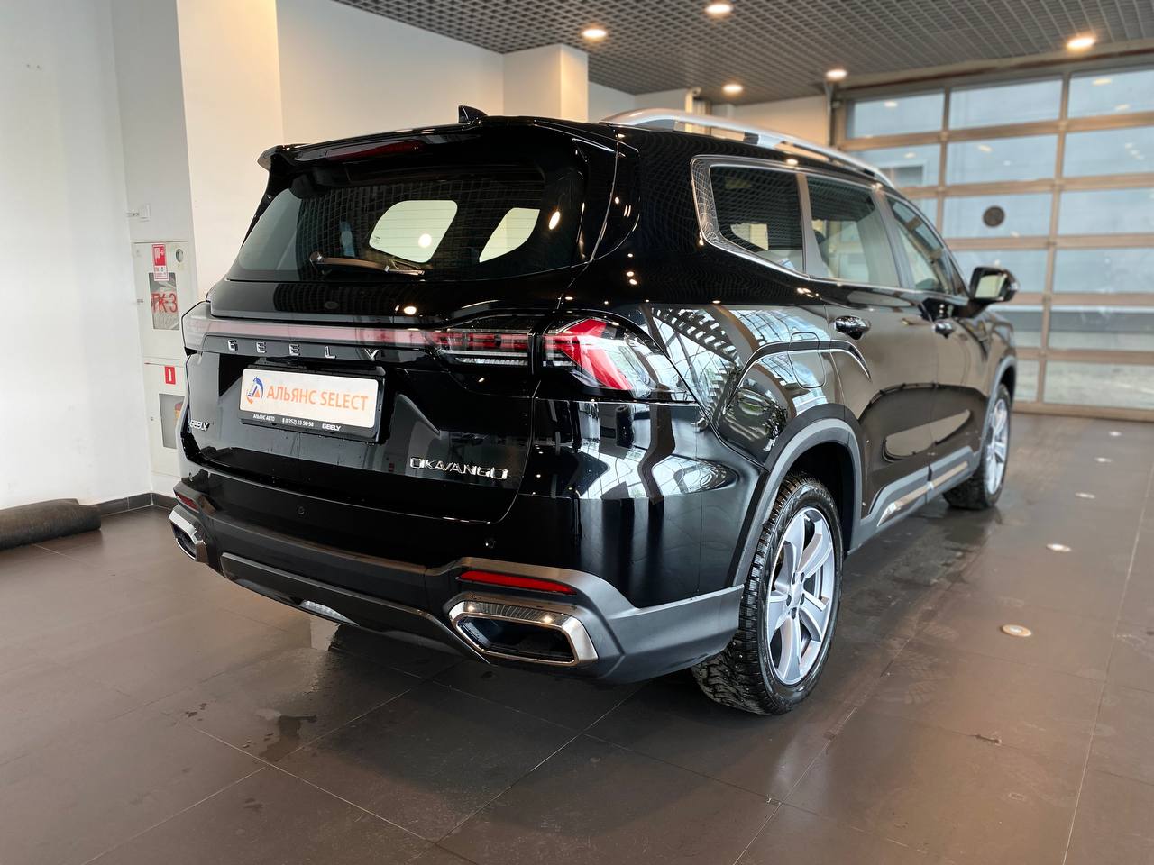 GEELY OKAVANGO (VX11)