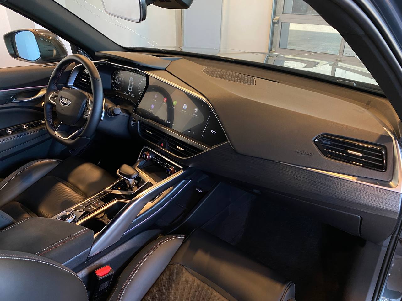GEELY TUGELLA J1-FL
