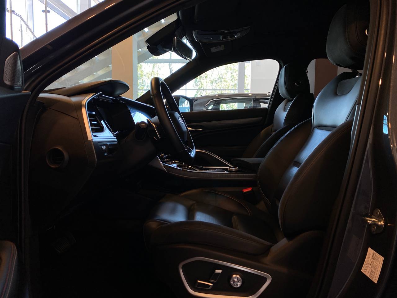 GEELY TUGELLA J1-FL