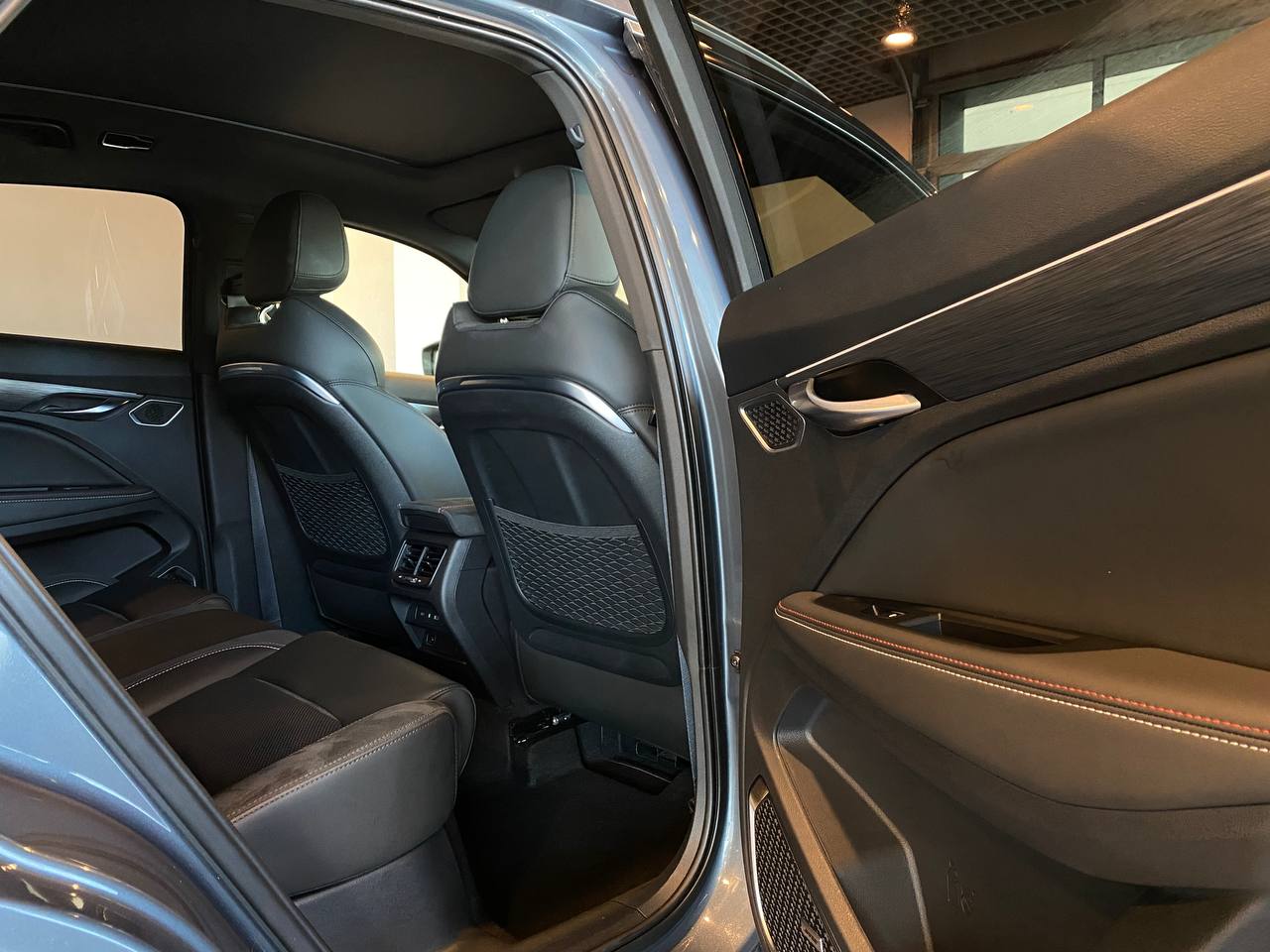 GEELY TUGELLA J1-FL