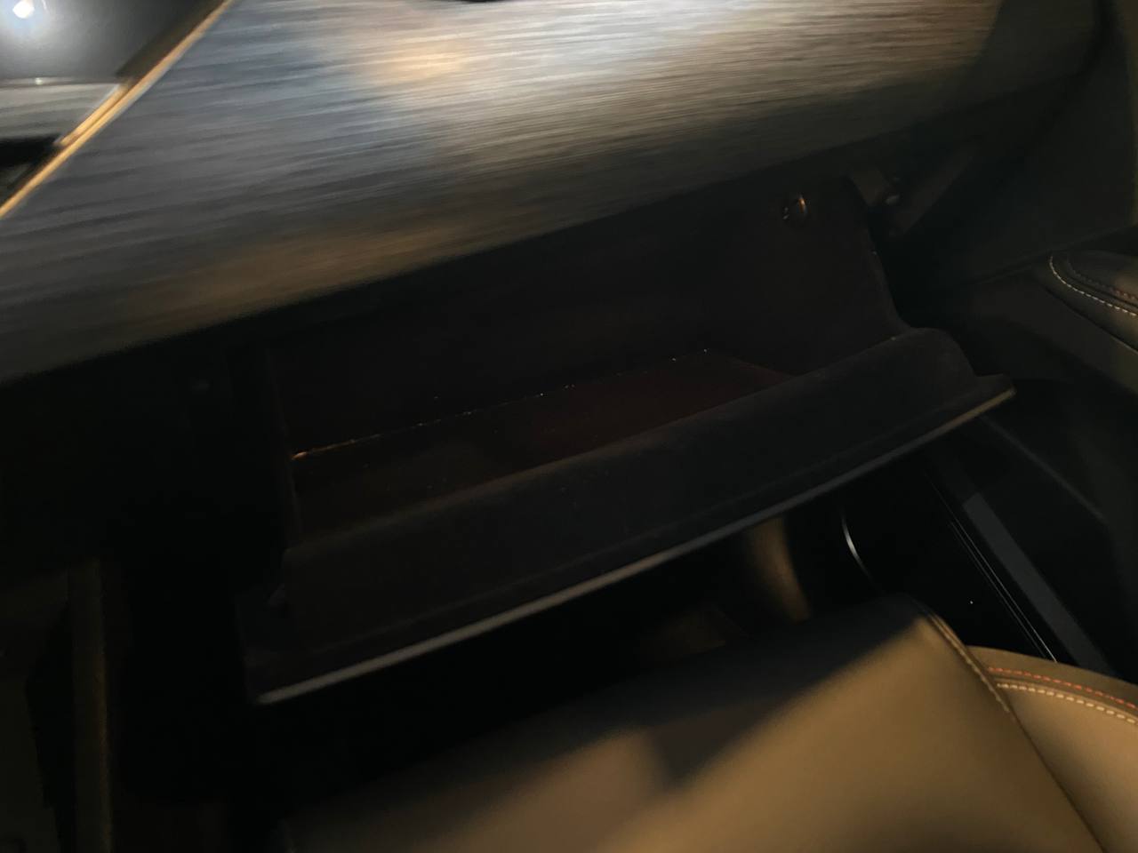 GEELY TUGELLA J1-FL