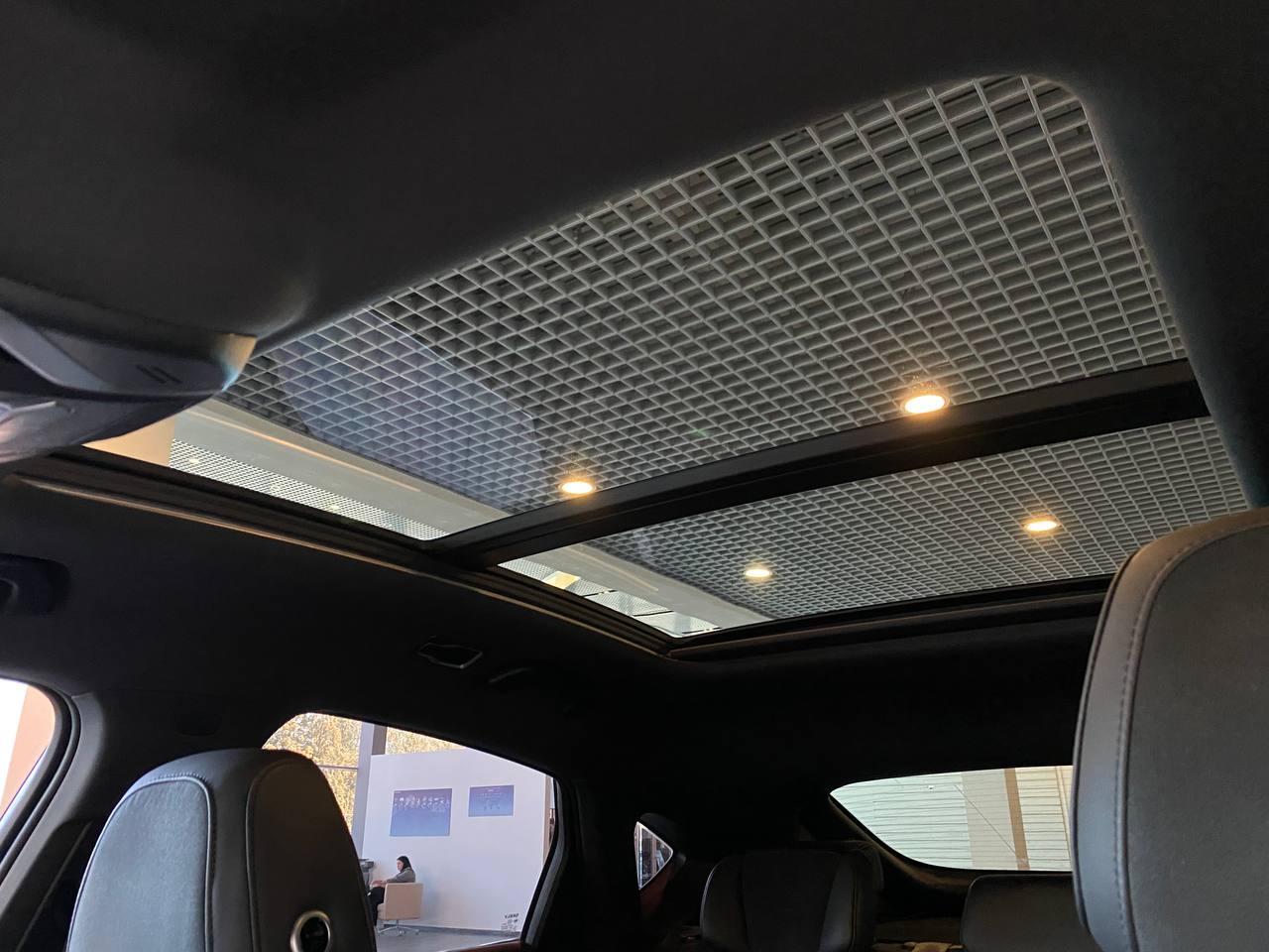 GEELY TUGELLA J1-FL