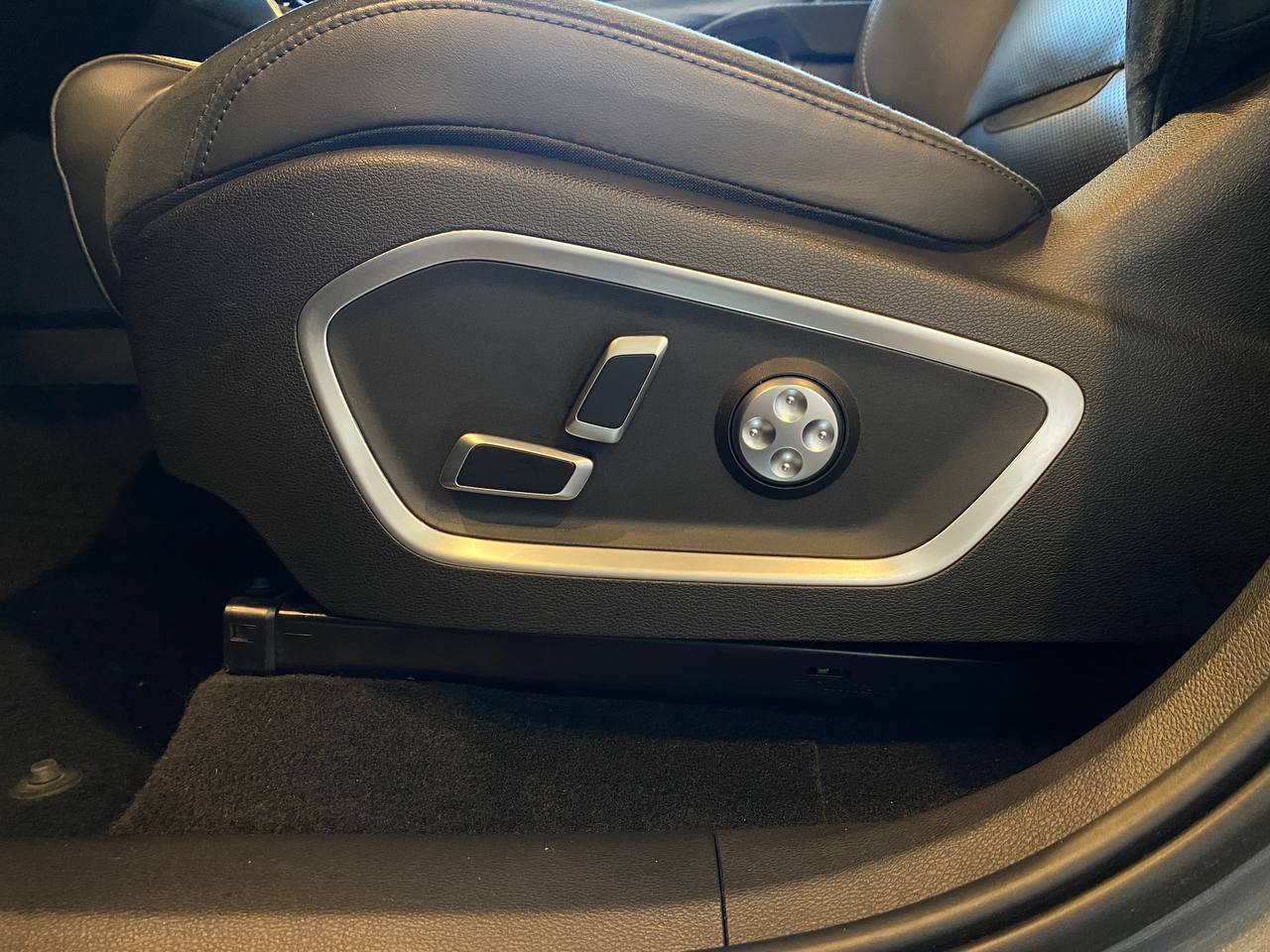 GEELY TUGELLA J1-FL