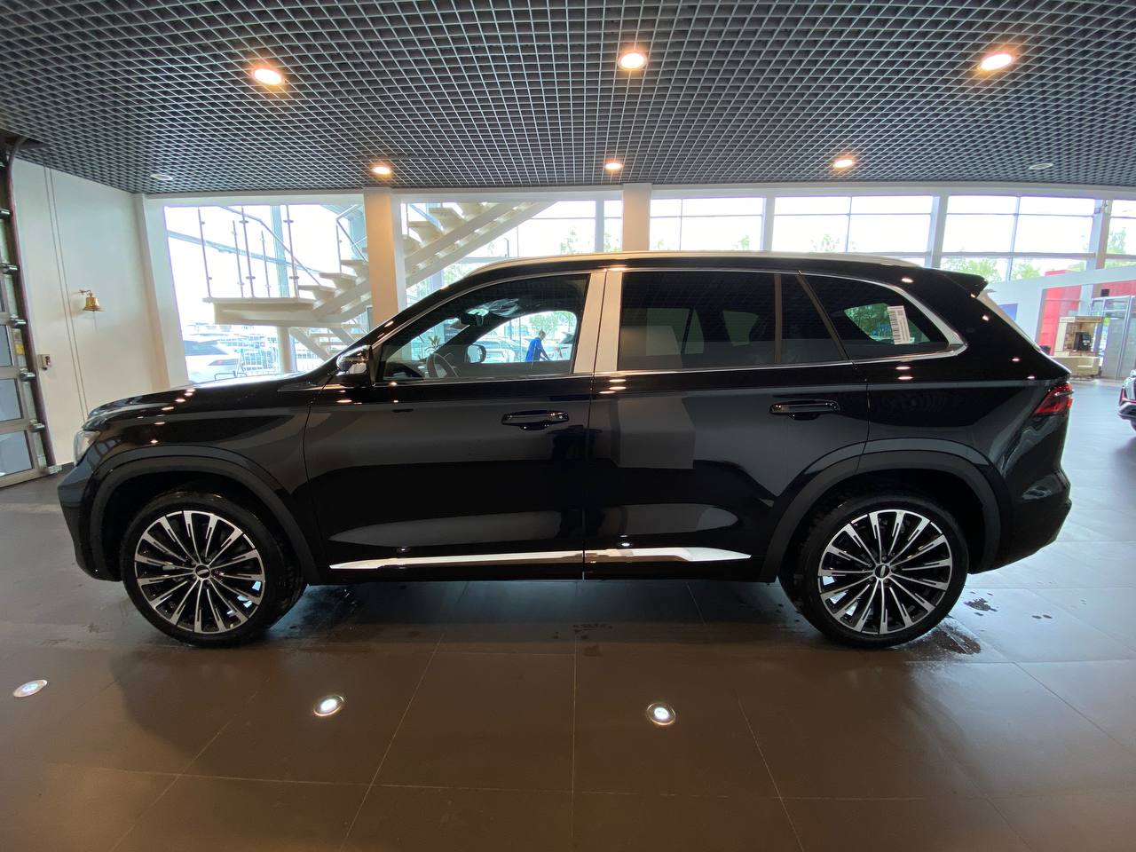 GEELY MONJARO (KX11)