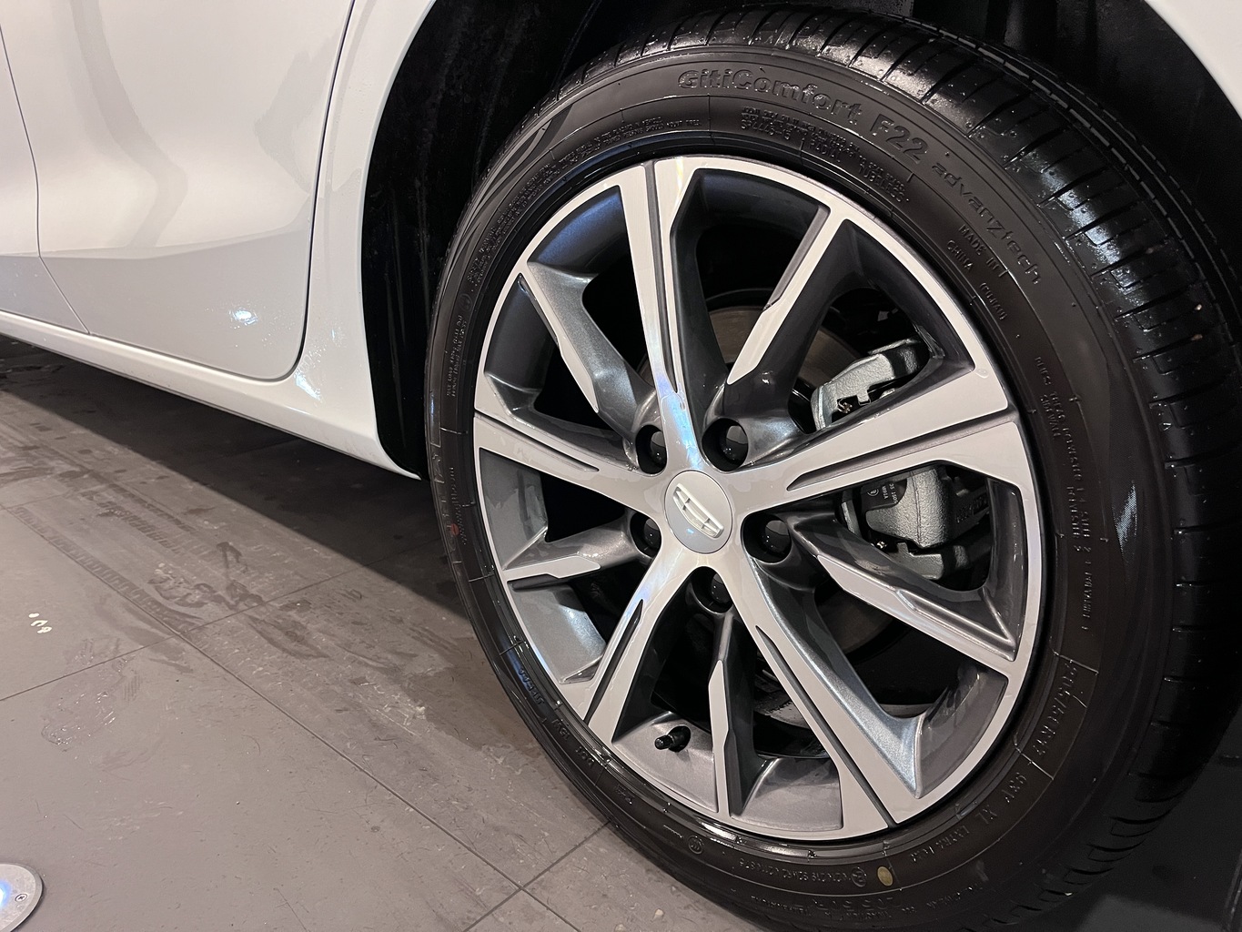 GEELY EMGRAND