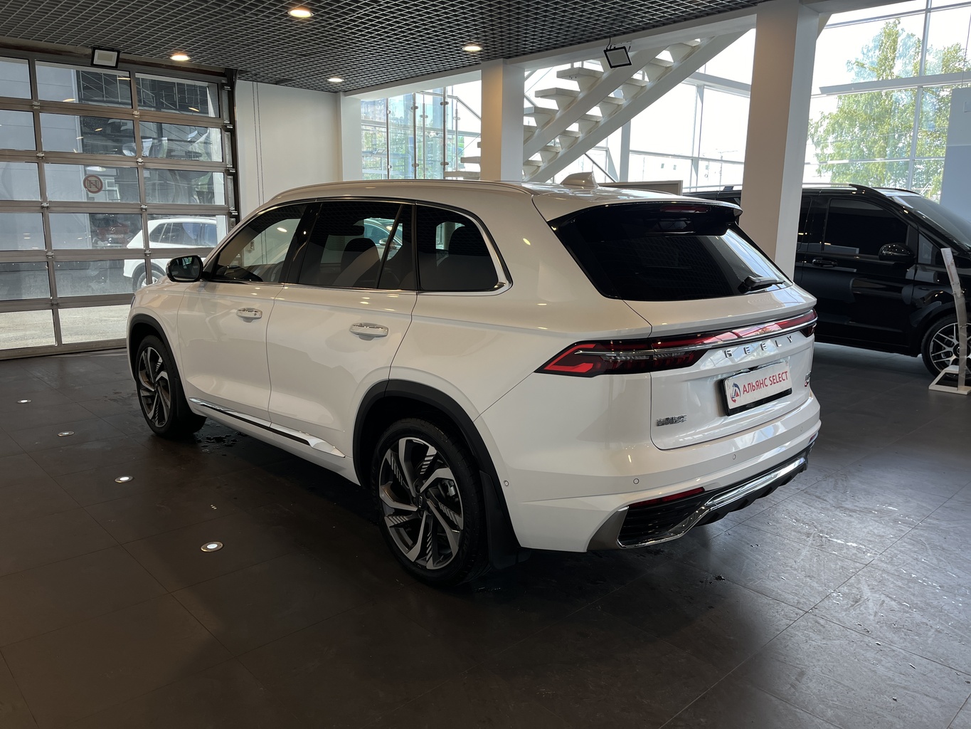 GEELY MONJARO (KX11)
