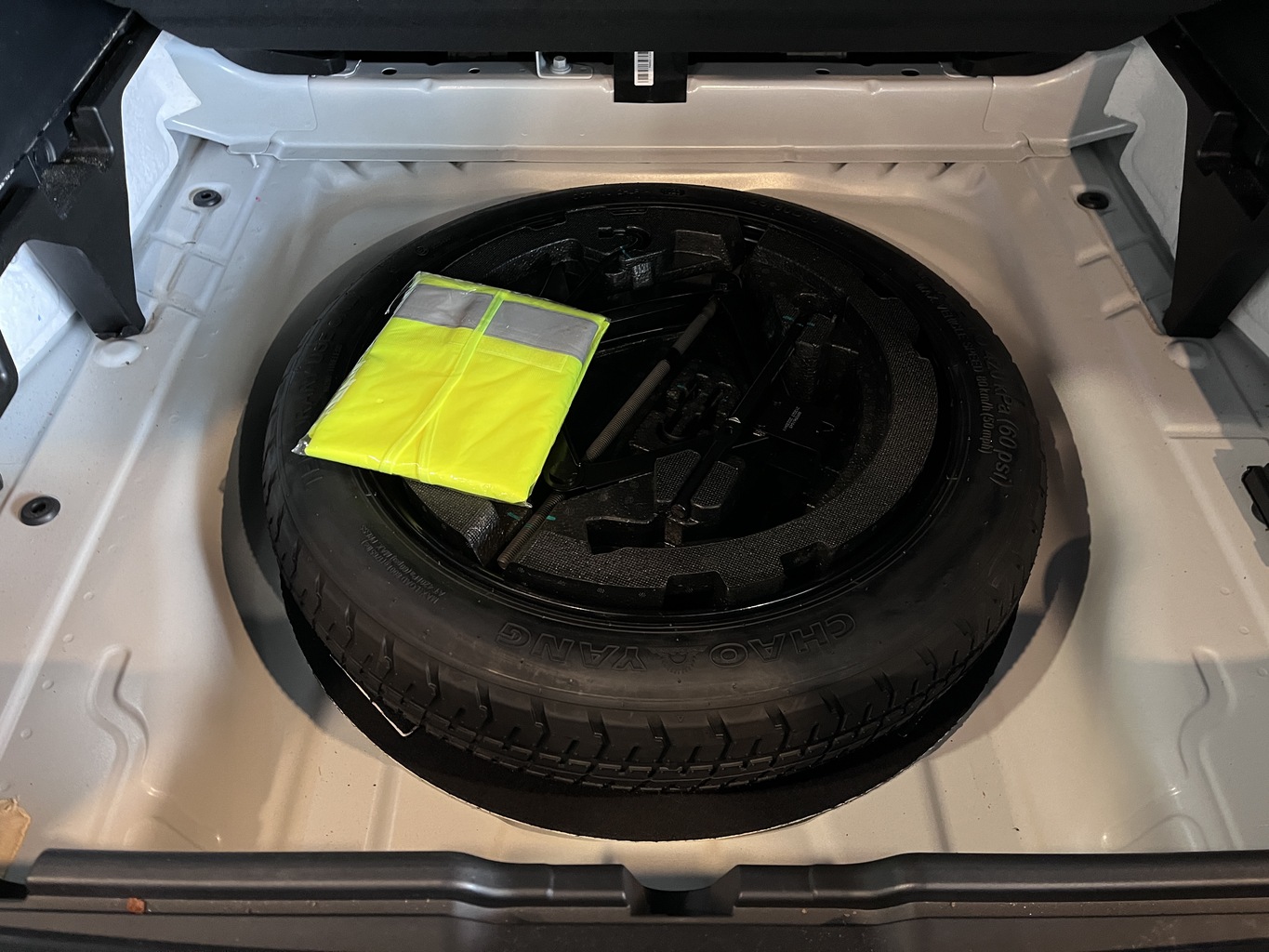 GEELY MONJARO (KX11)