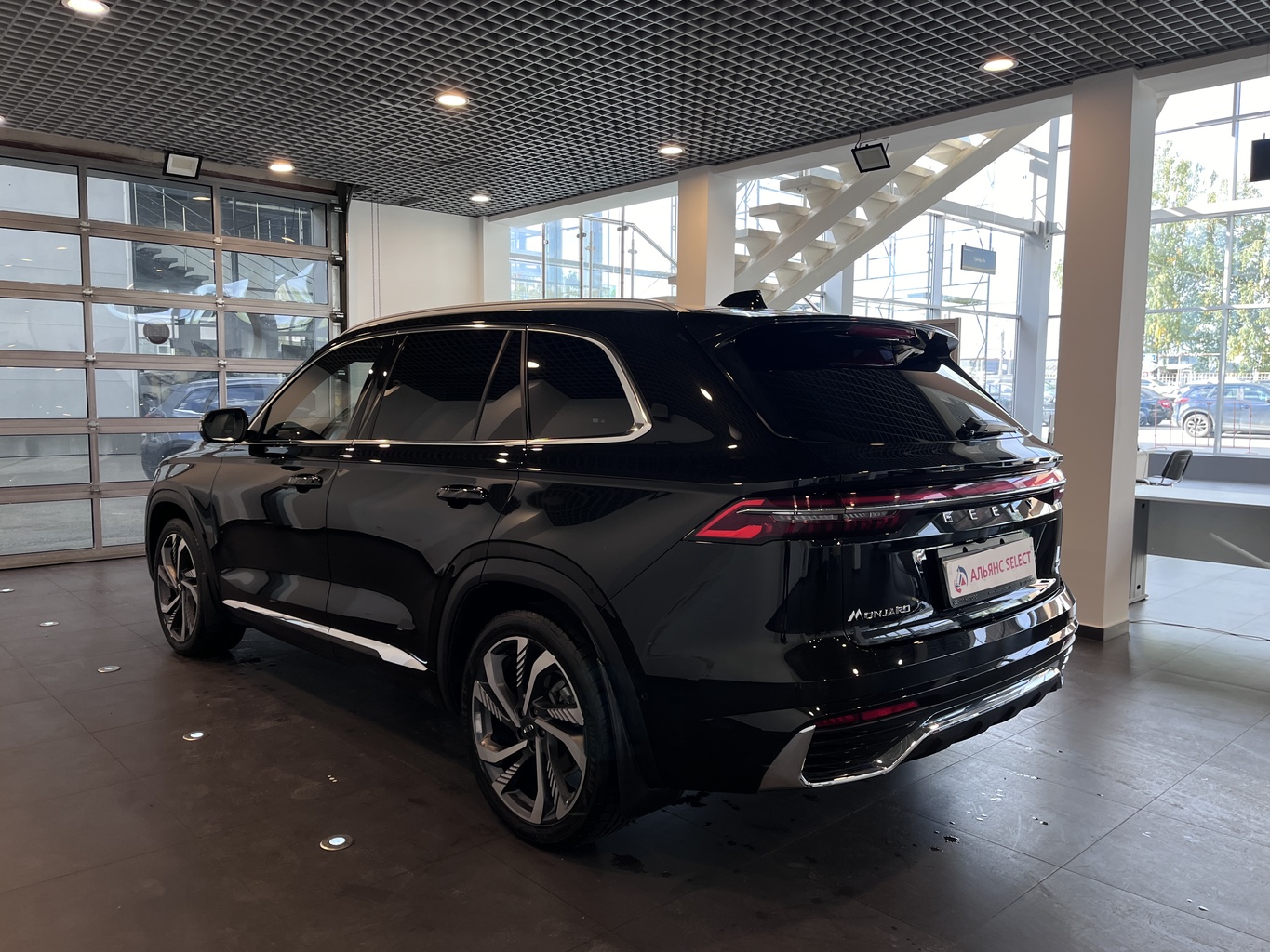 GEELY MONJARO (KX11)