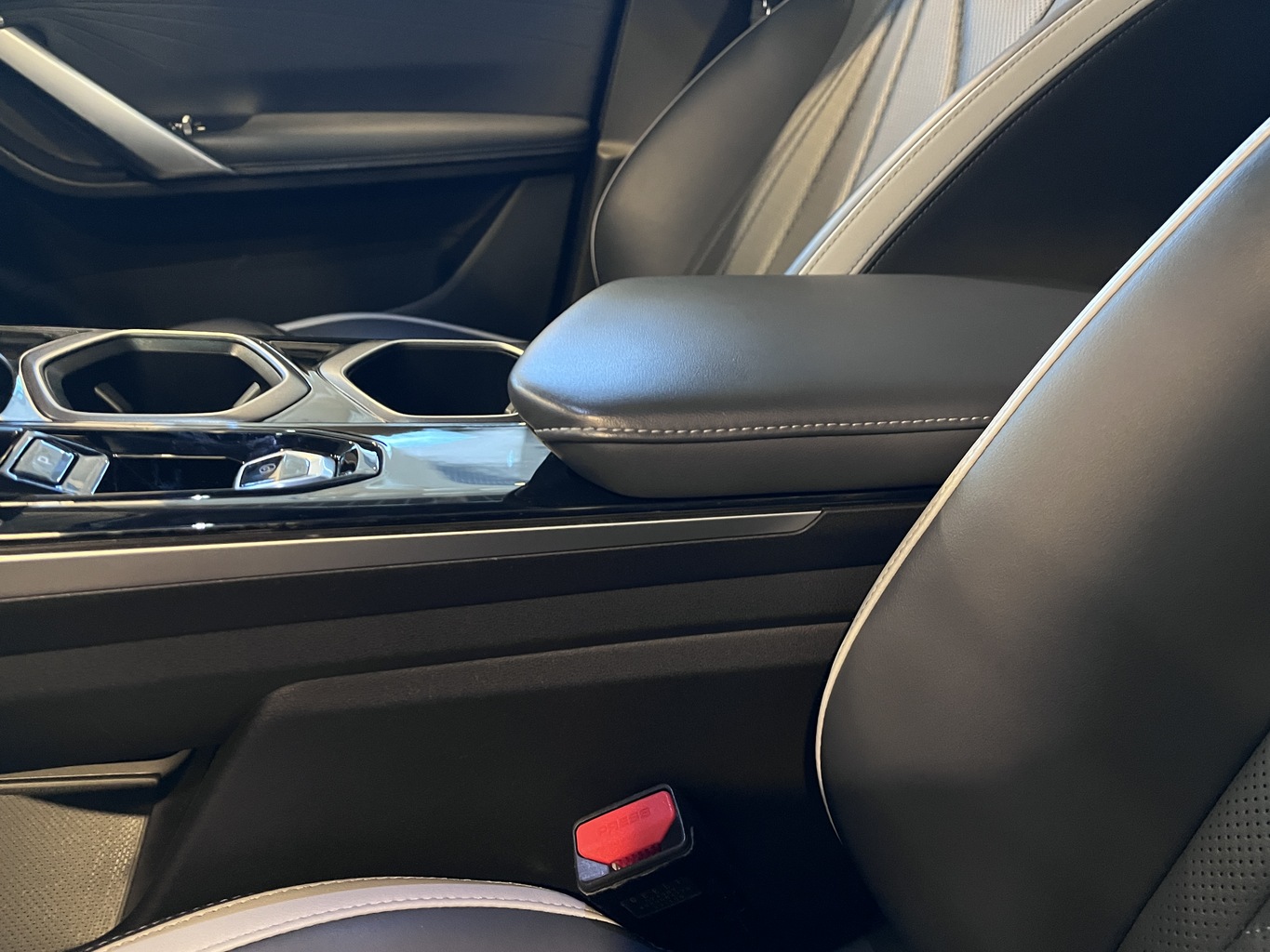GEELY ATLAS NEW (FX11)