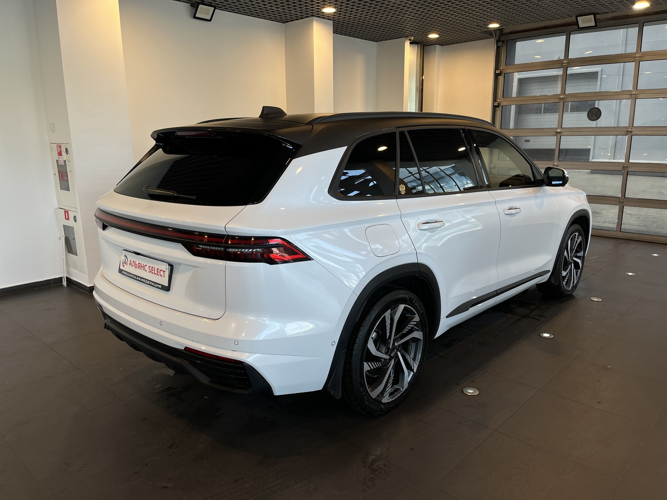 GEELY MONJARO (KX11)