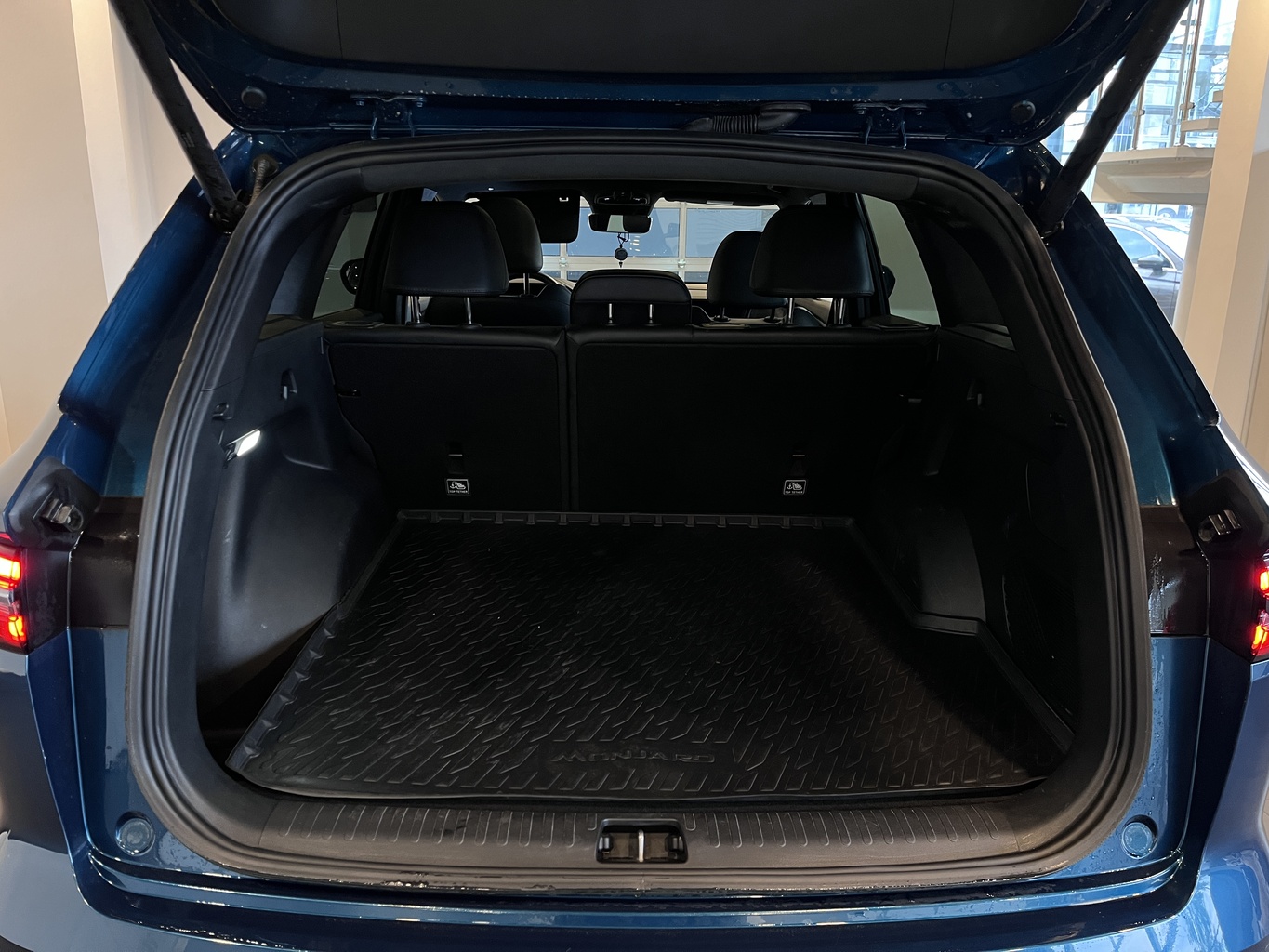GEELY MONJARO (KX11)
