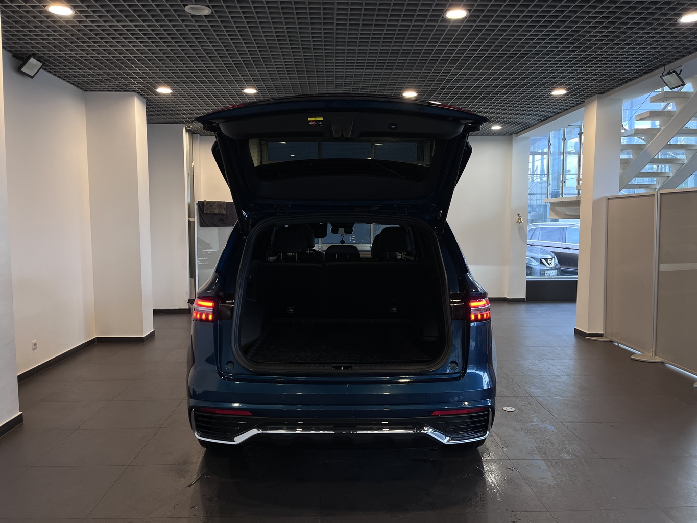 GEELY MONJARO (KX11)
