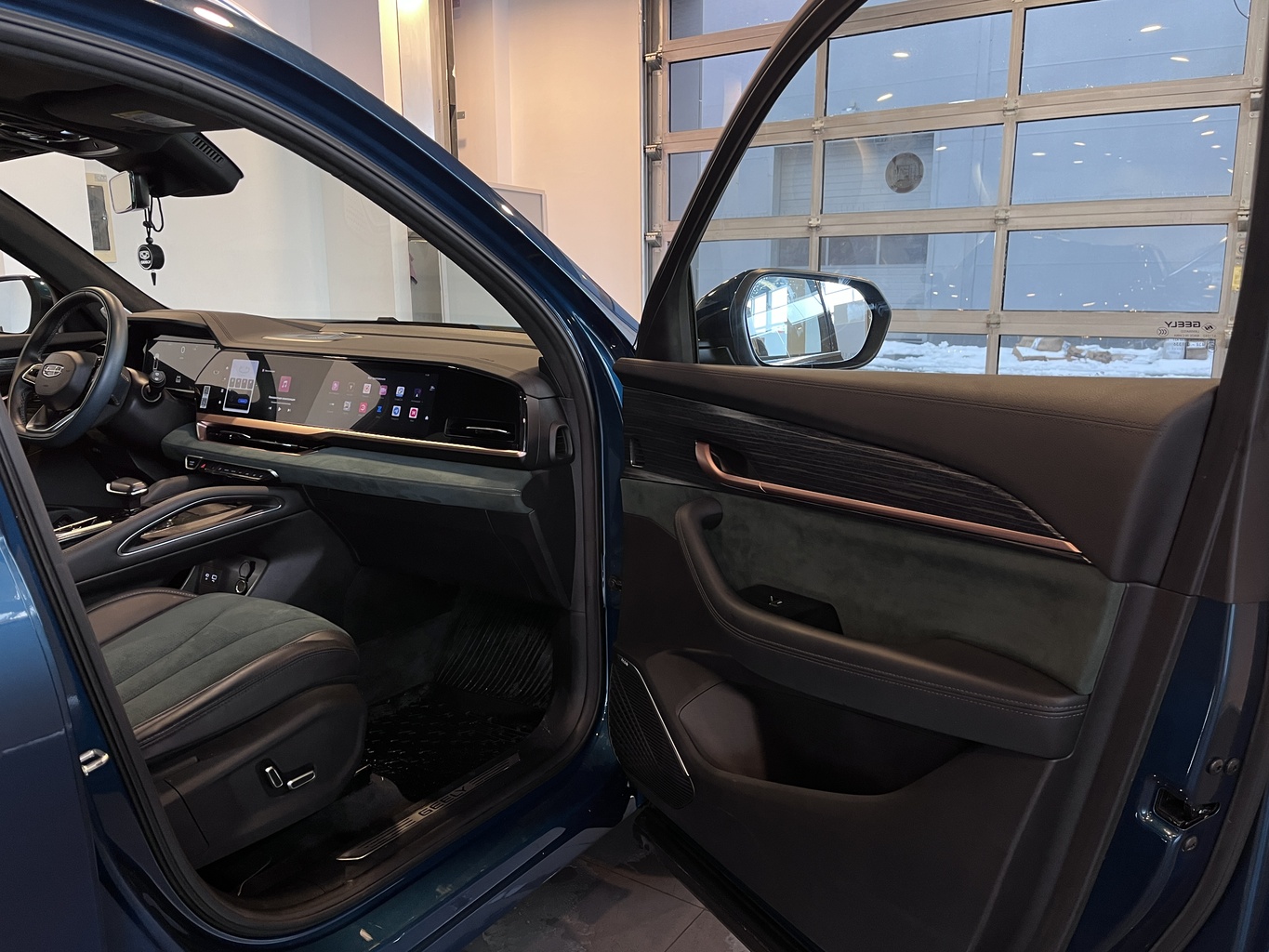 GEELY MONJARO (KX11)