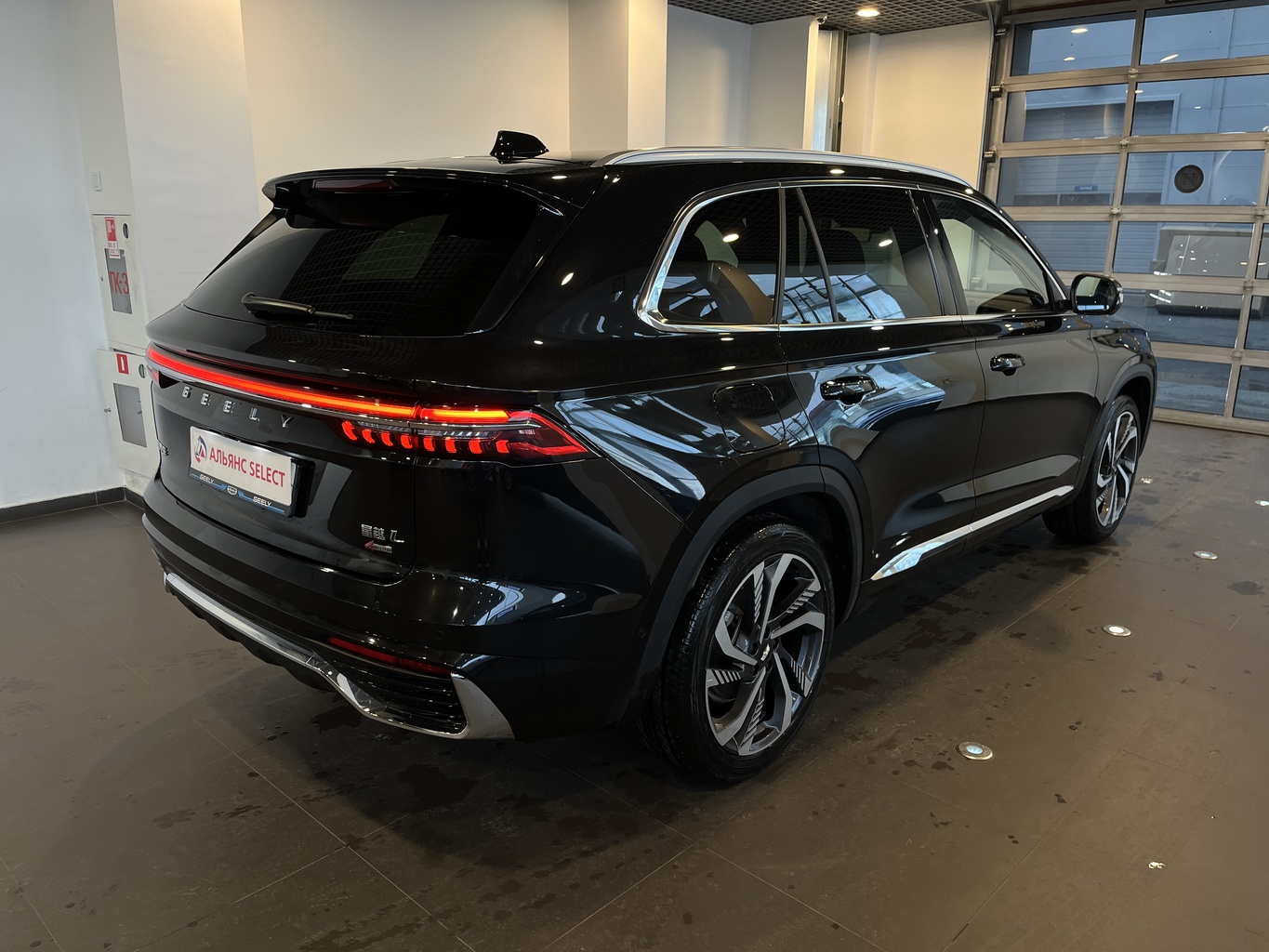GEELY MONJARO (KX11)