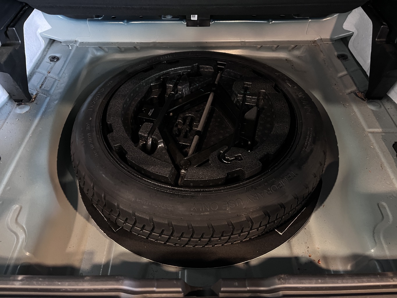 GEELY MONJARO (KX11)