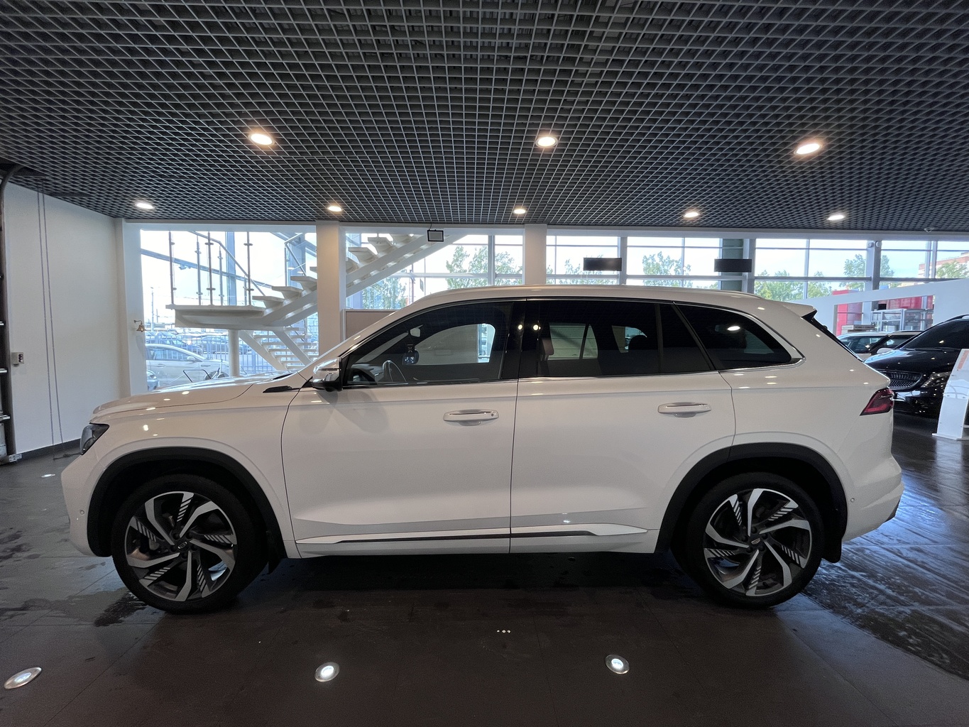 GEELY MONJARO (KX11)