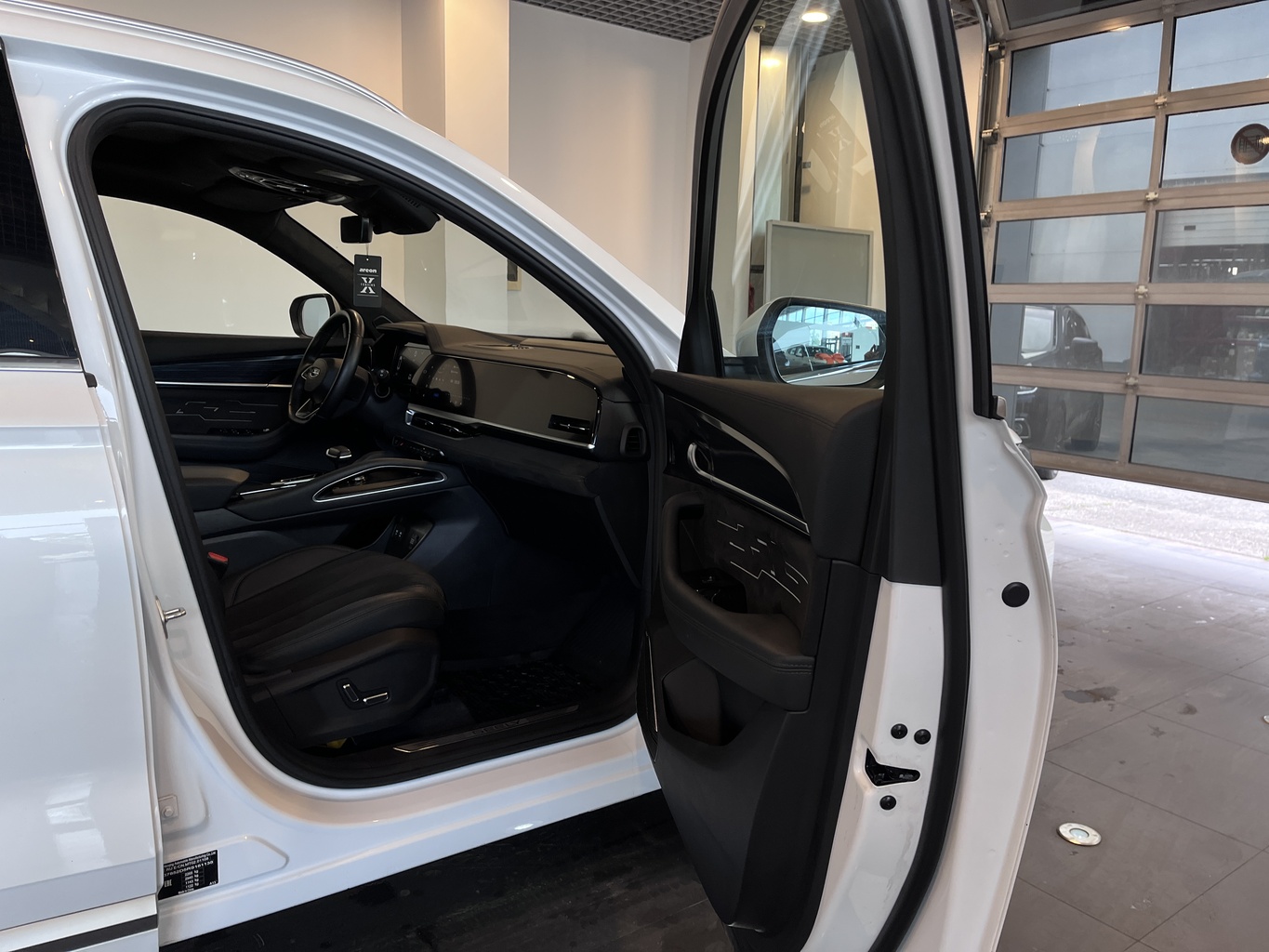 GEELY MONJARO (KX11)