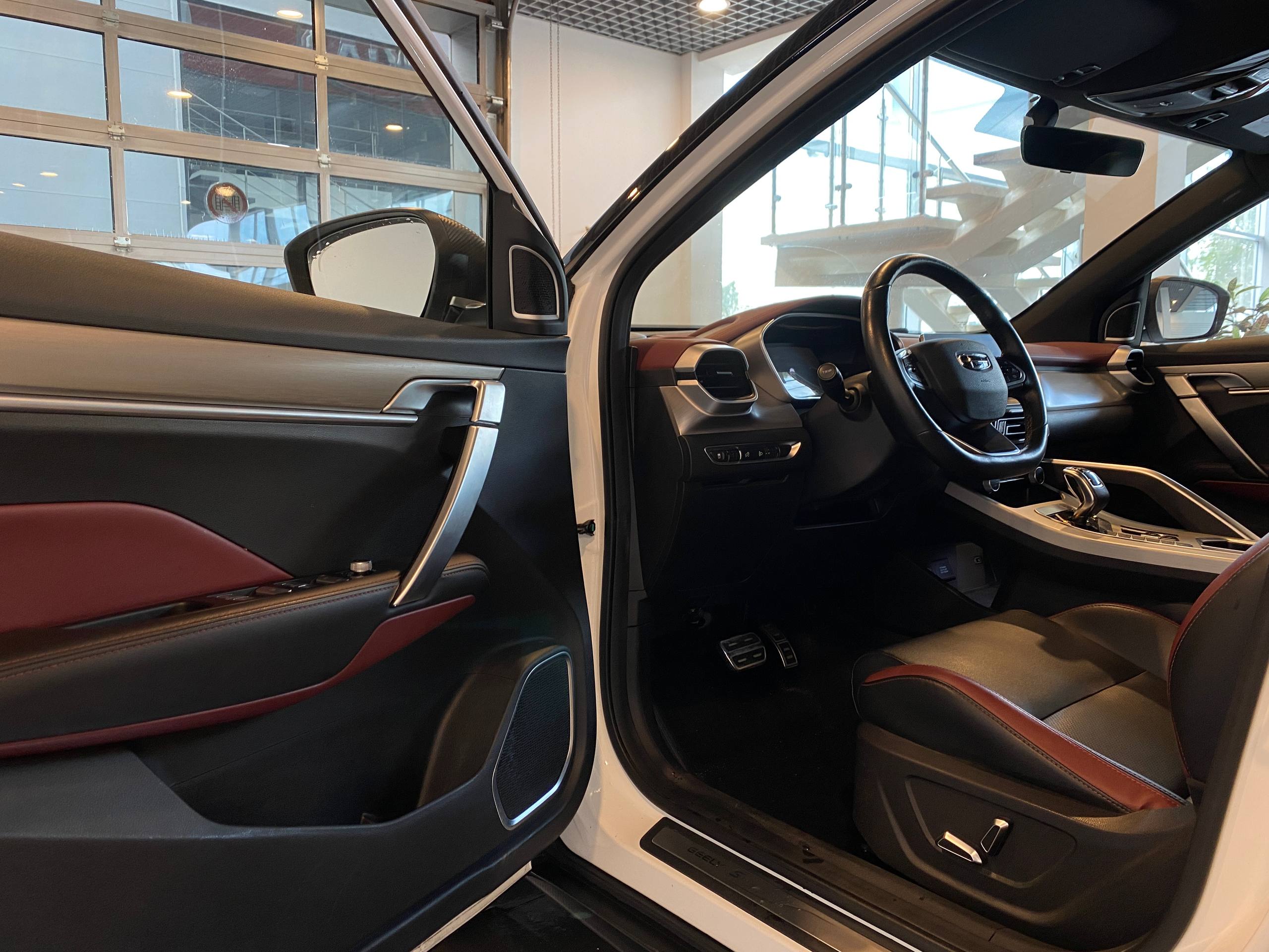 GEELY COOLRAY (SX11 A3)